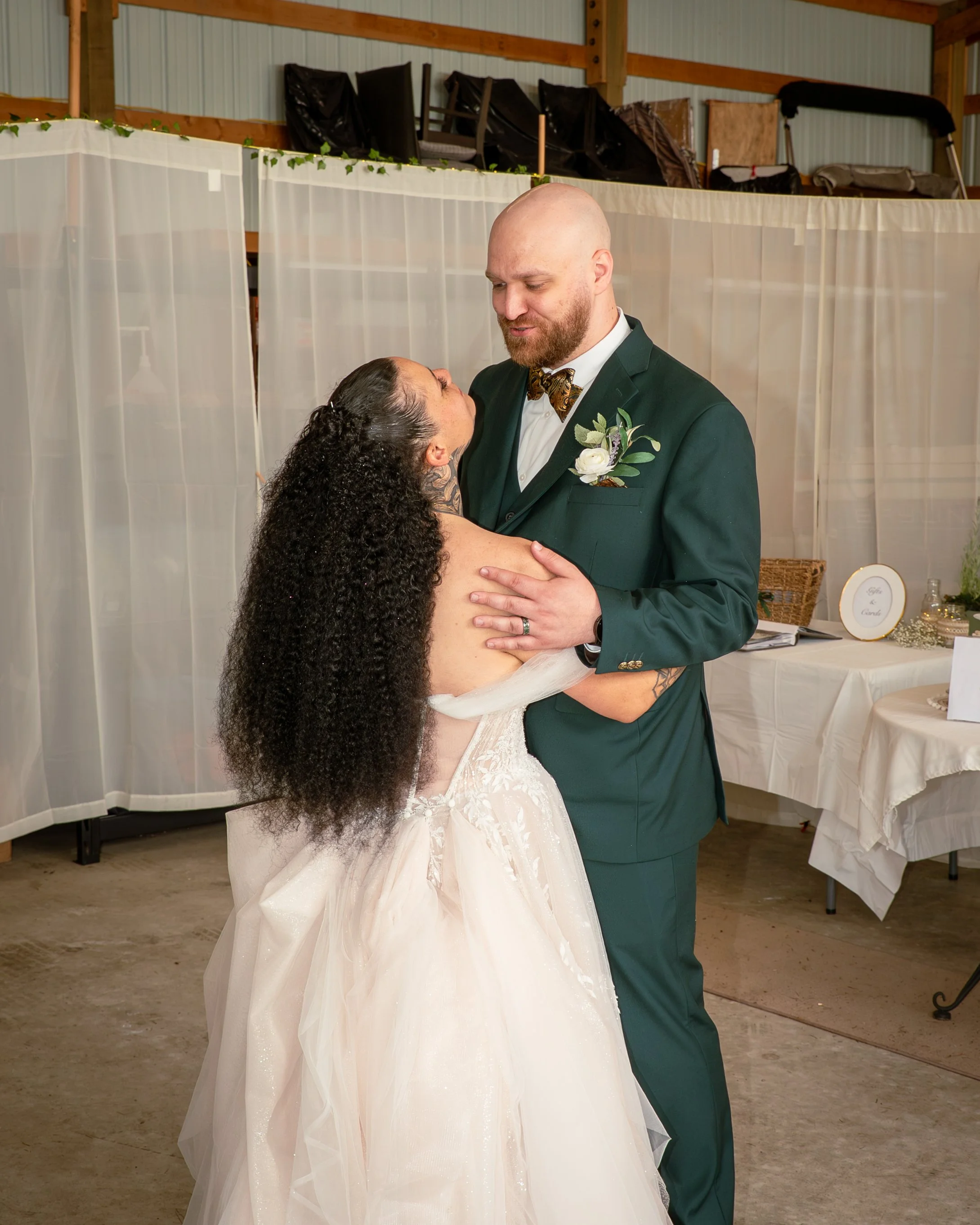 Halbrook_Wedding_181_First_Dance.jpg