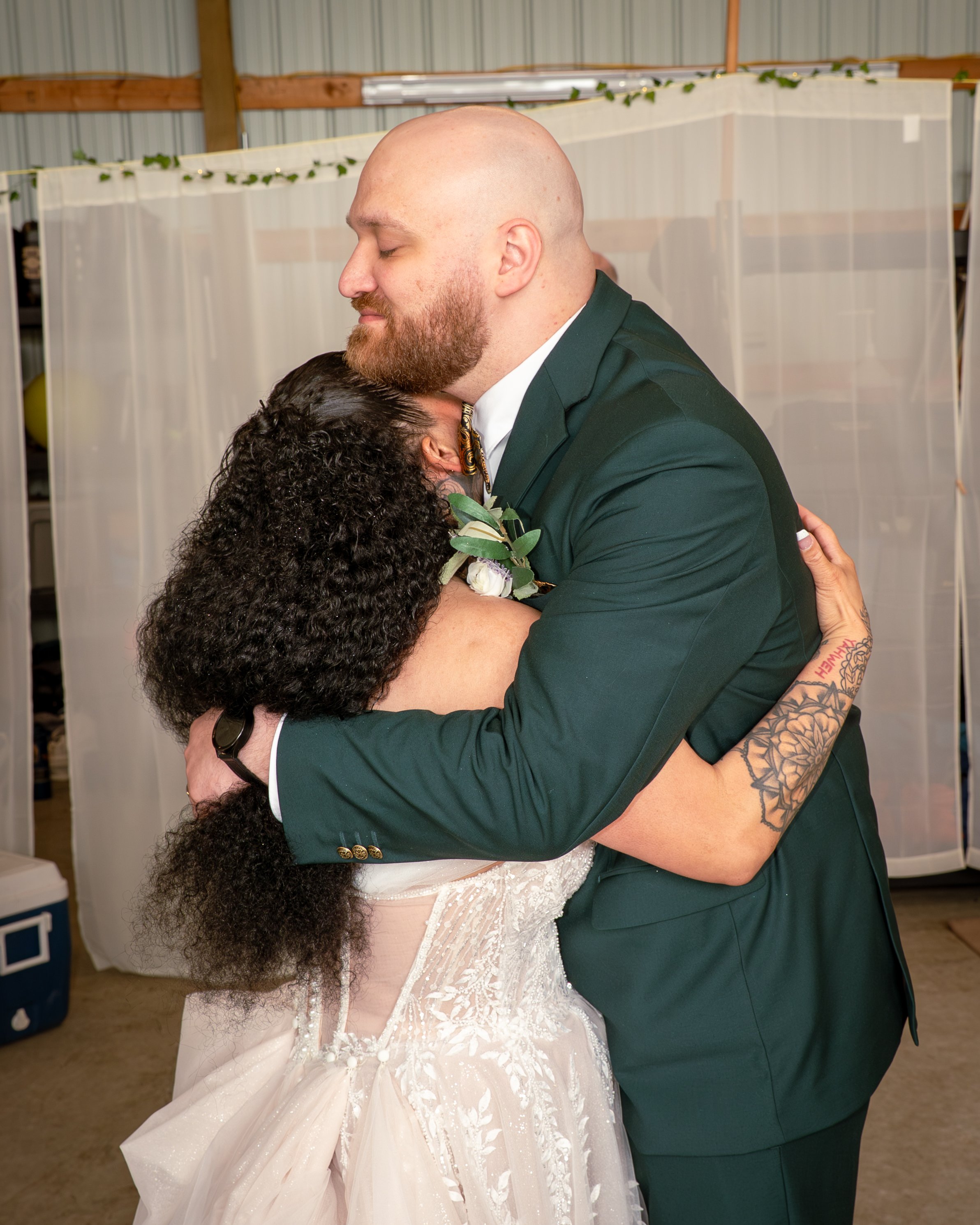 Halbrook_Wedding_186_First_Dance.jpg