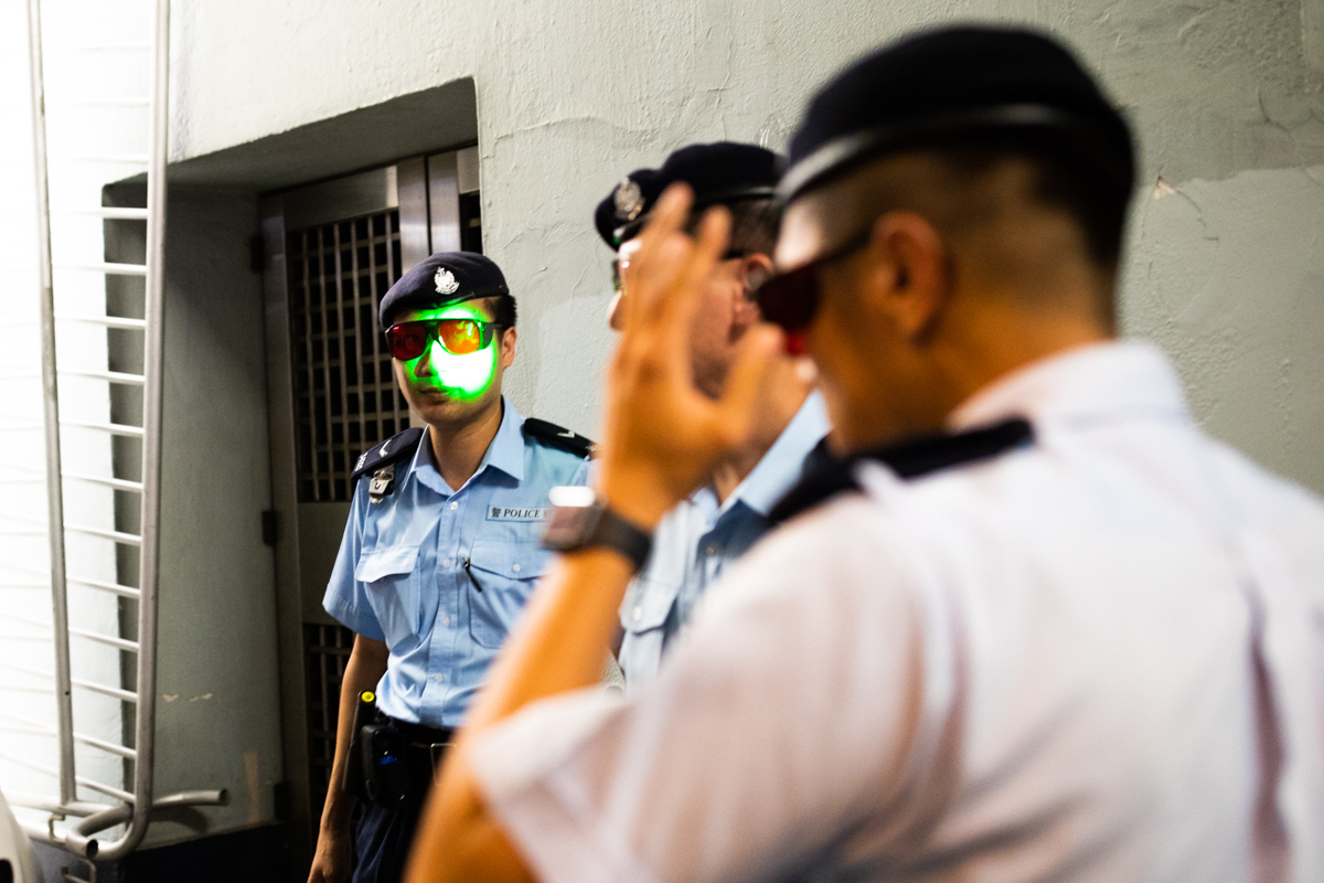 A picture demonstrating the effectiveness of the police’s new eyewear accessories.