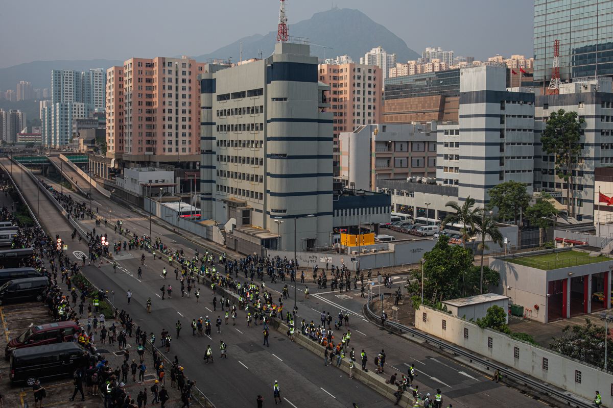 19.08.24. - Ngau Tau Kok station being surrounded.