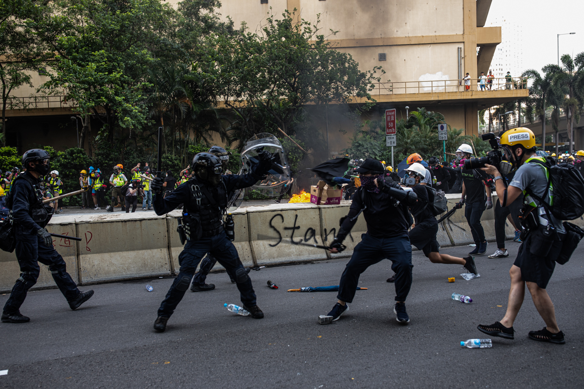 19.08.24 - Elite police known as raptors confront protestors in hand to hand combat.