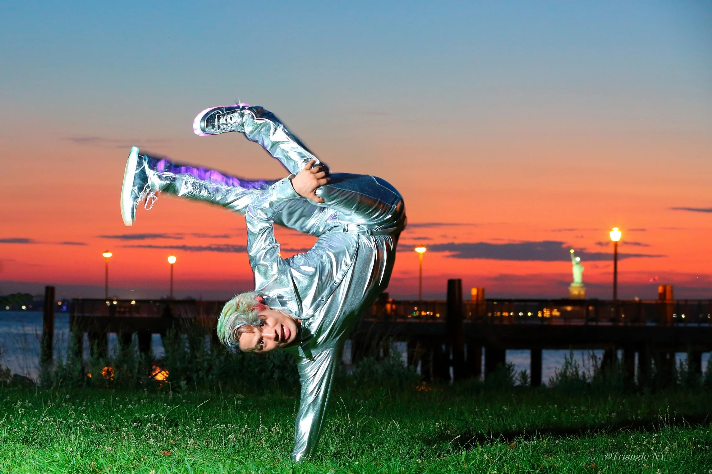 Toshihiko “”TOSHI” Nakazawa / Dance performer 