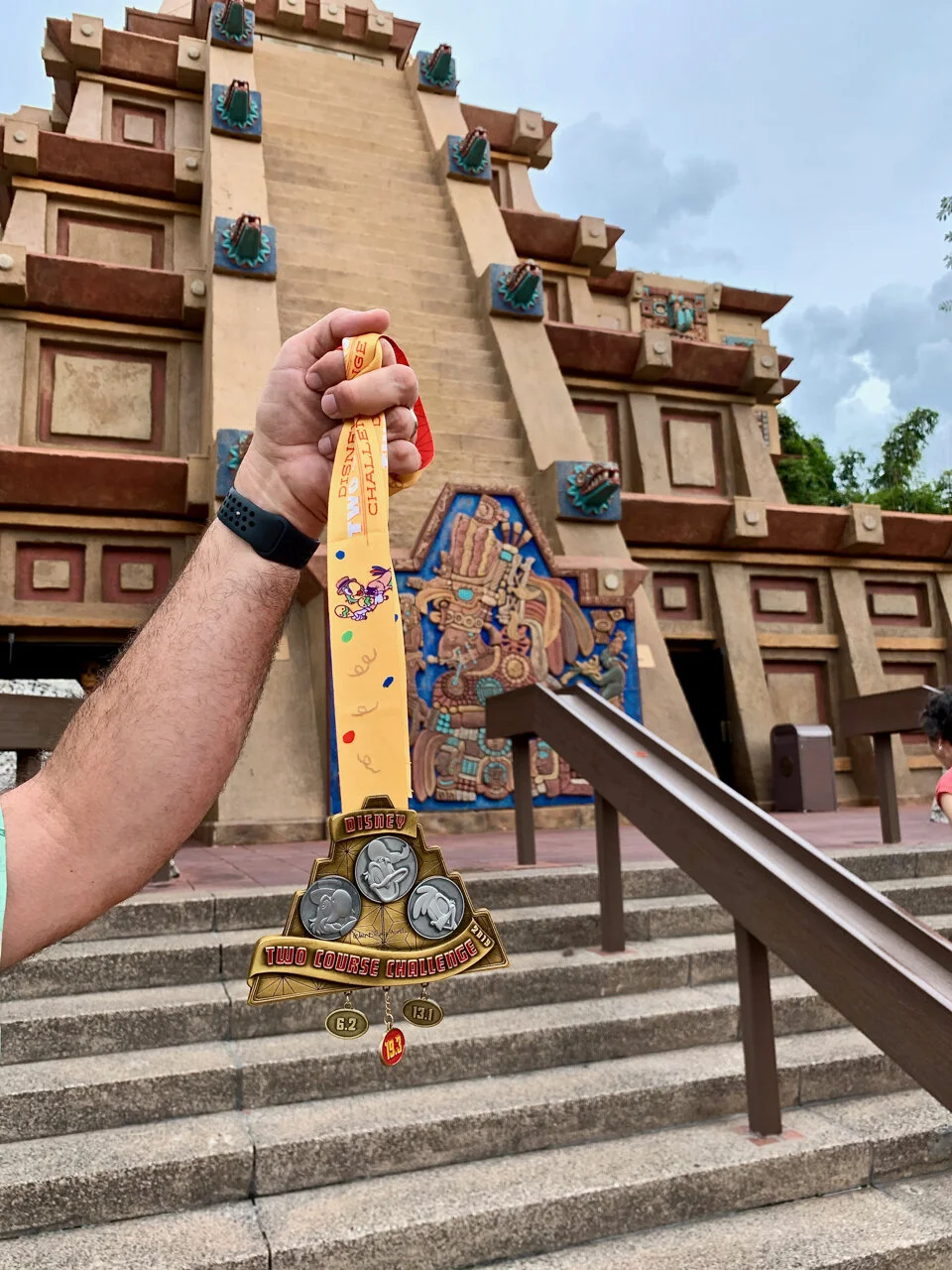 Challenge medal close-up. Olé!