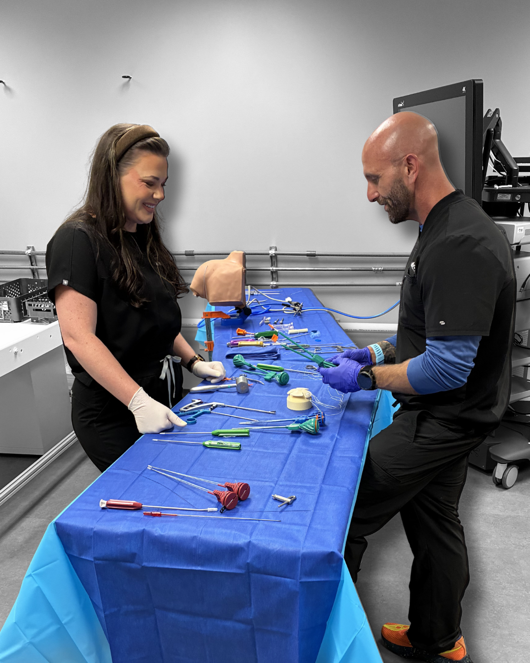 SHOULDER ARTHROSCOPY TRAINING.png