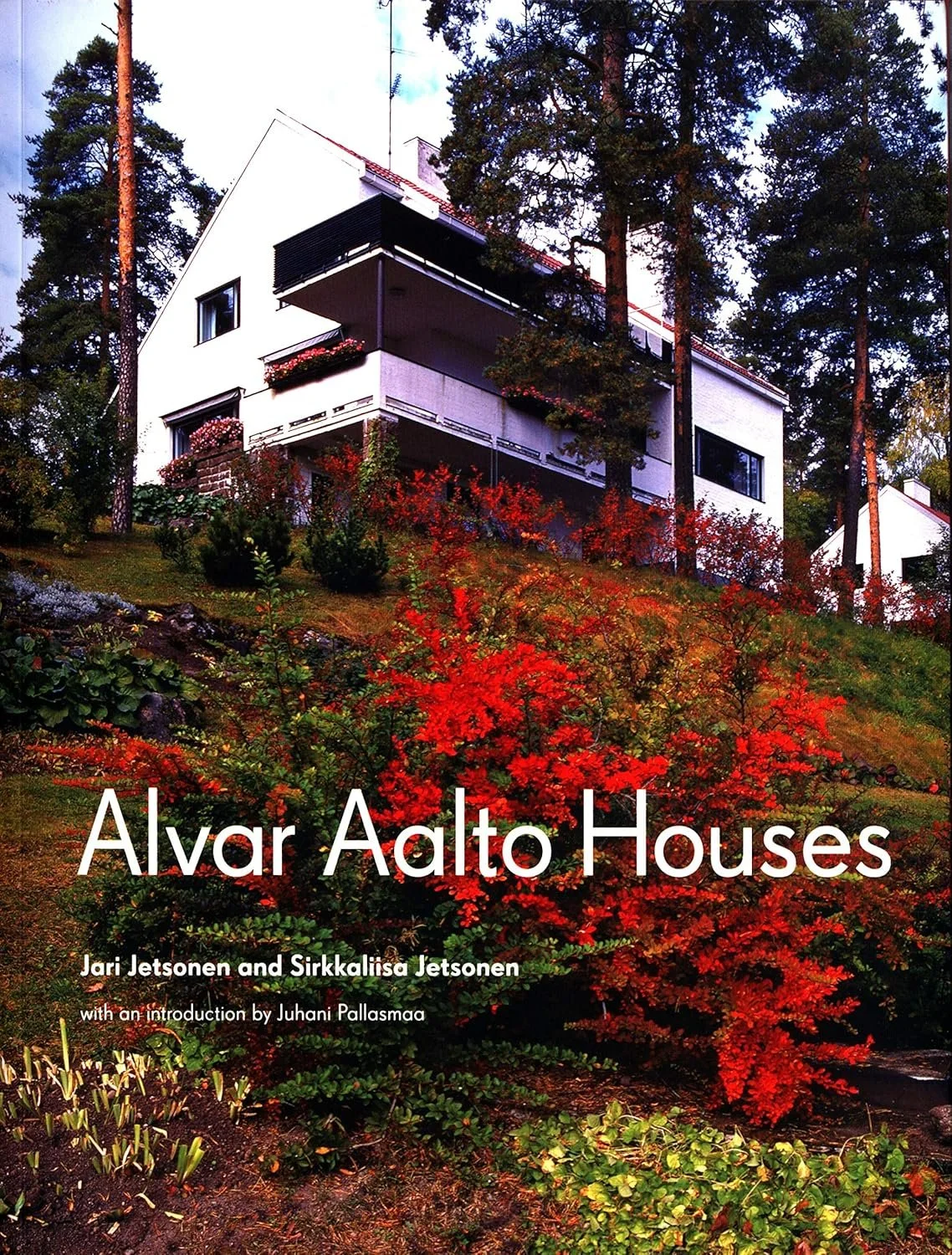 Alvar Aalto Houses by  Jari Jetsonen and Sirkkaliisa Jetsonen