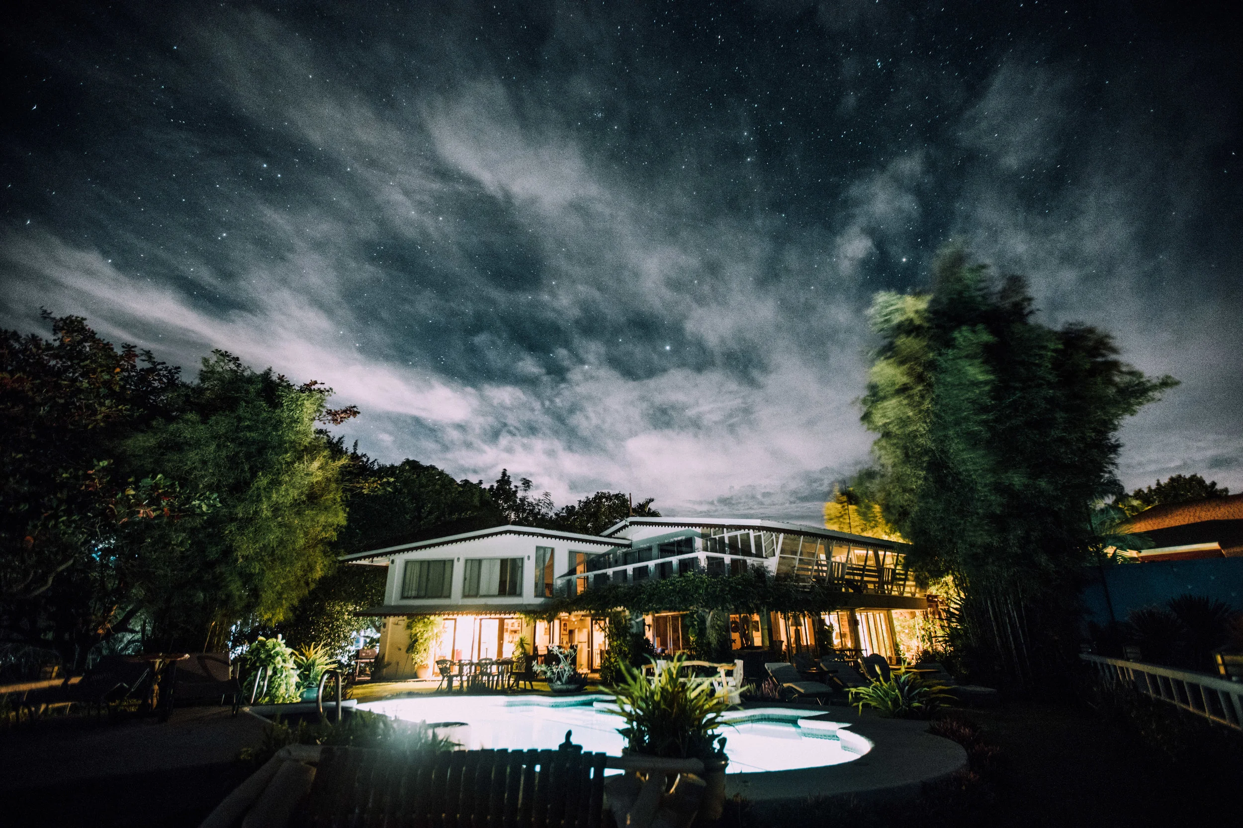 Two Oceans Maya Maya at night-18.JPG