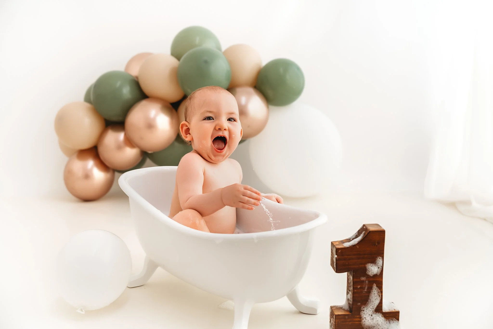 first birthday bath for a boy