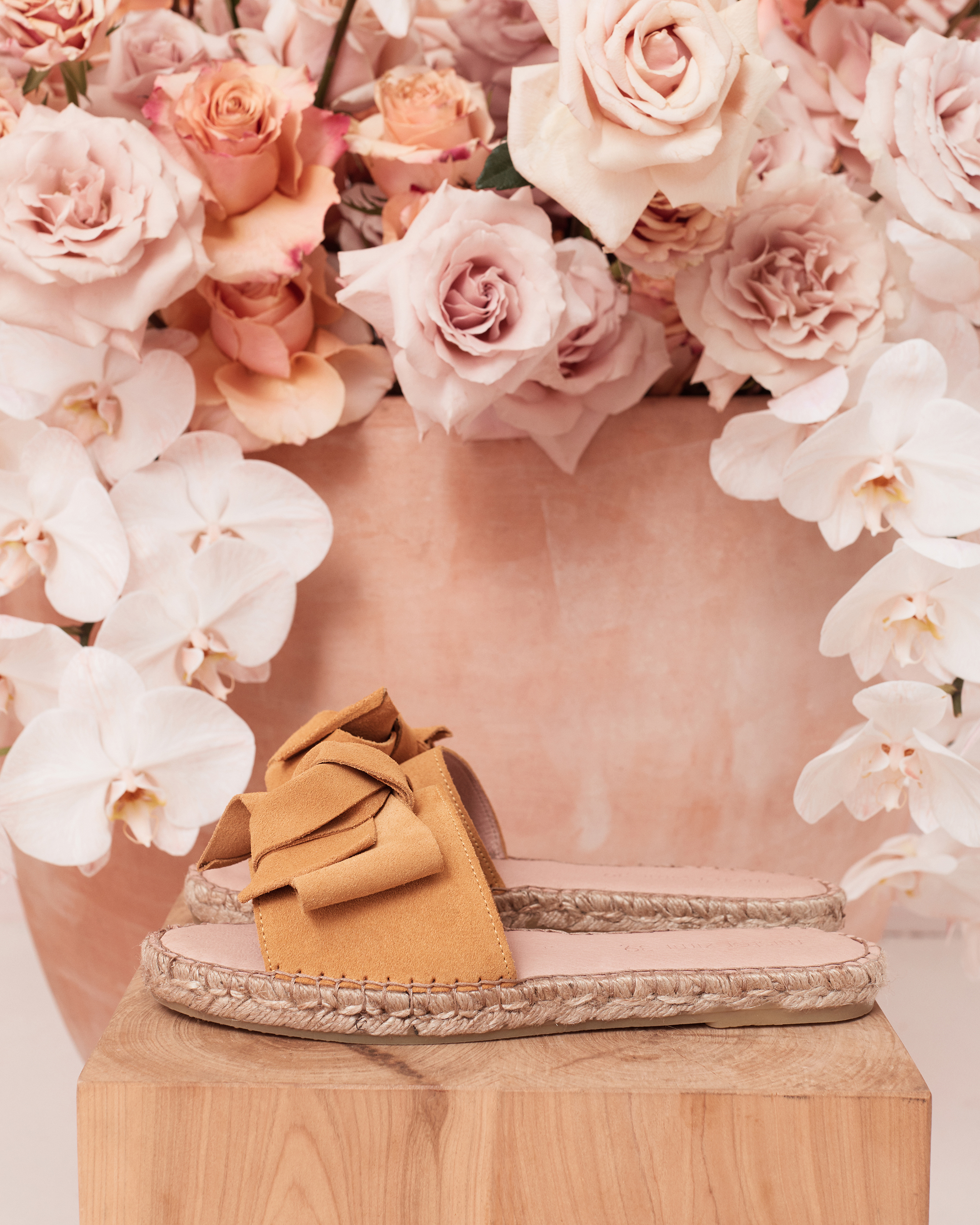 The Zoe Slides Mustard-Shot 131-003.jpg