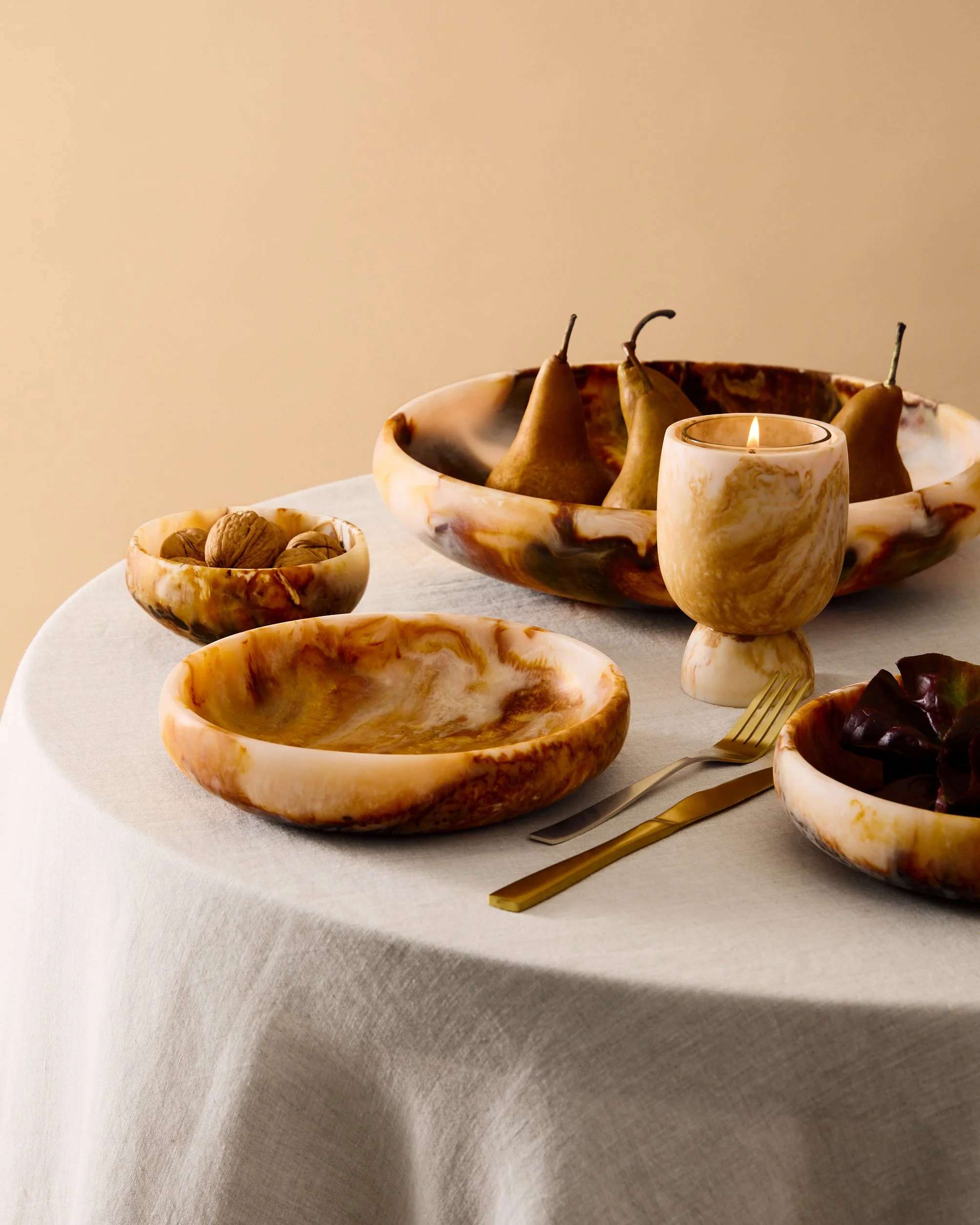 60910 Milano Resin Servingware Brown_EDM Hero.jpg