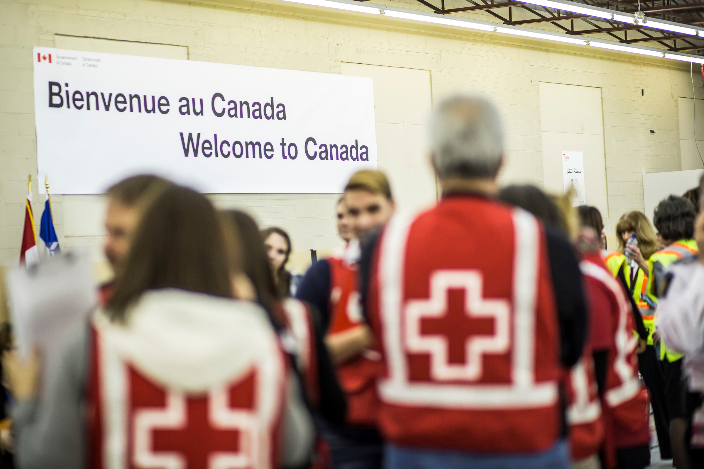 IRCC staff and partners welcome Syrian refugees to Montreal
