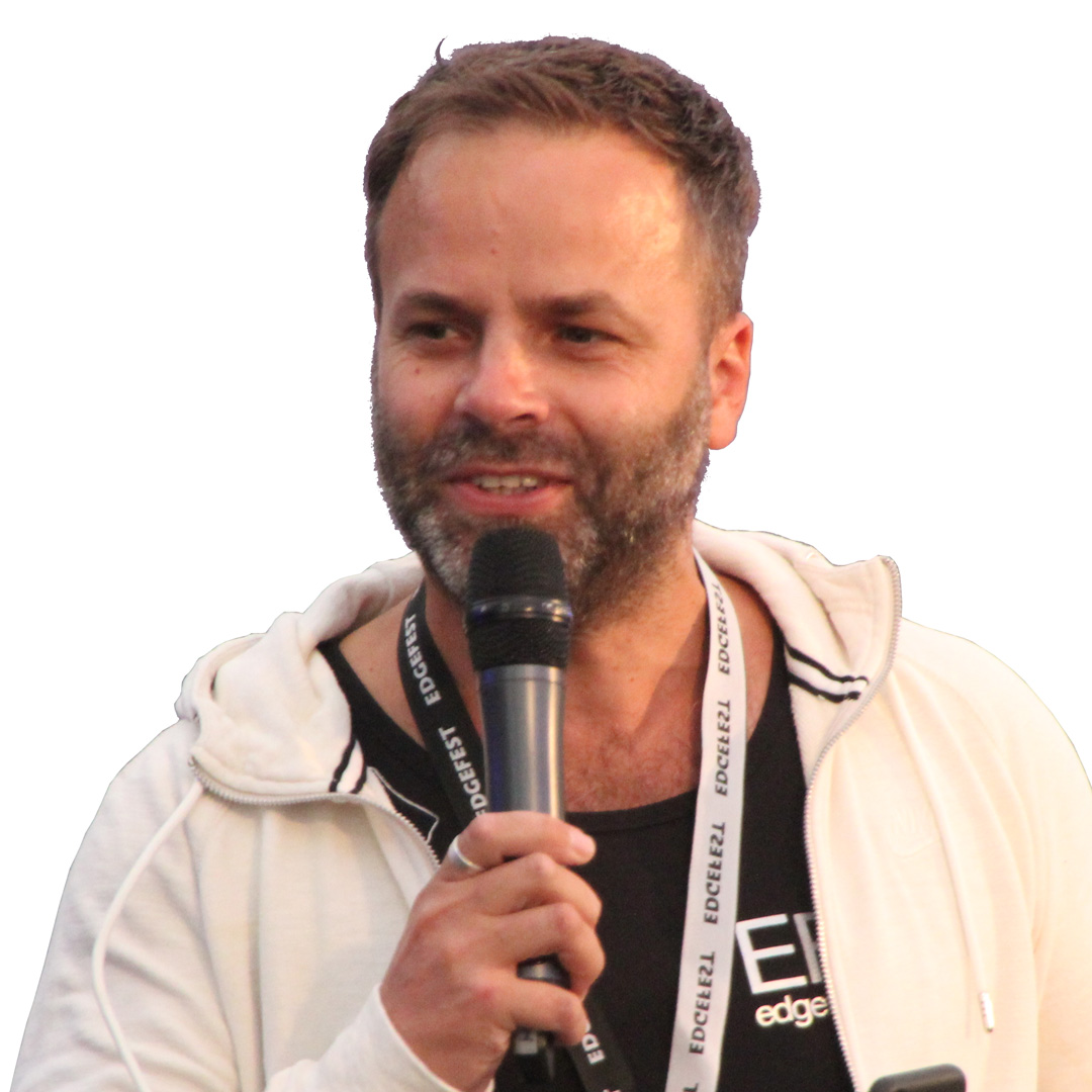 paul-maxwell-1080x1080.jpg