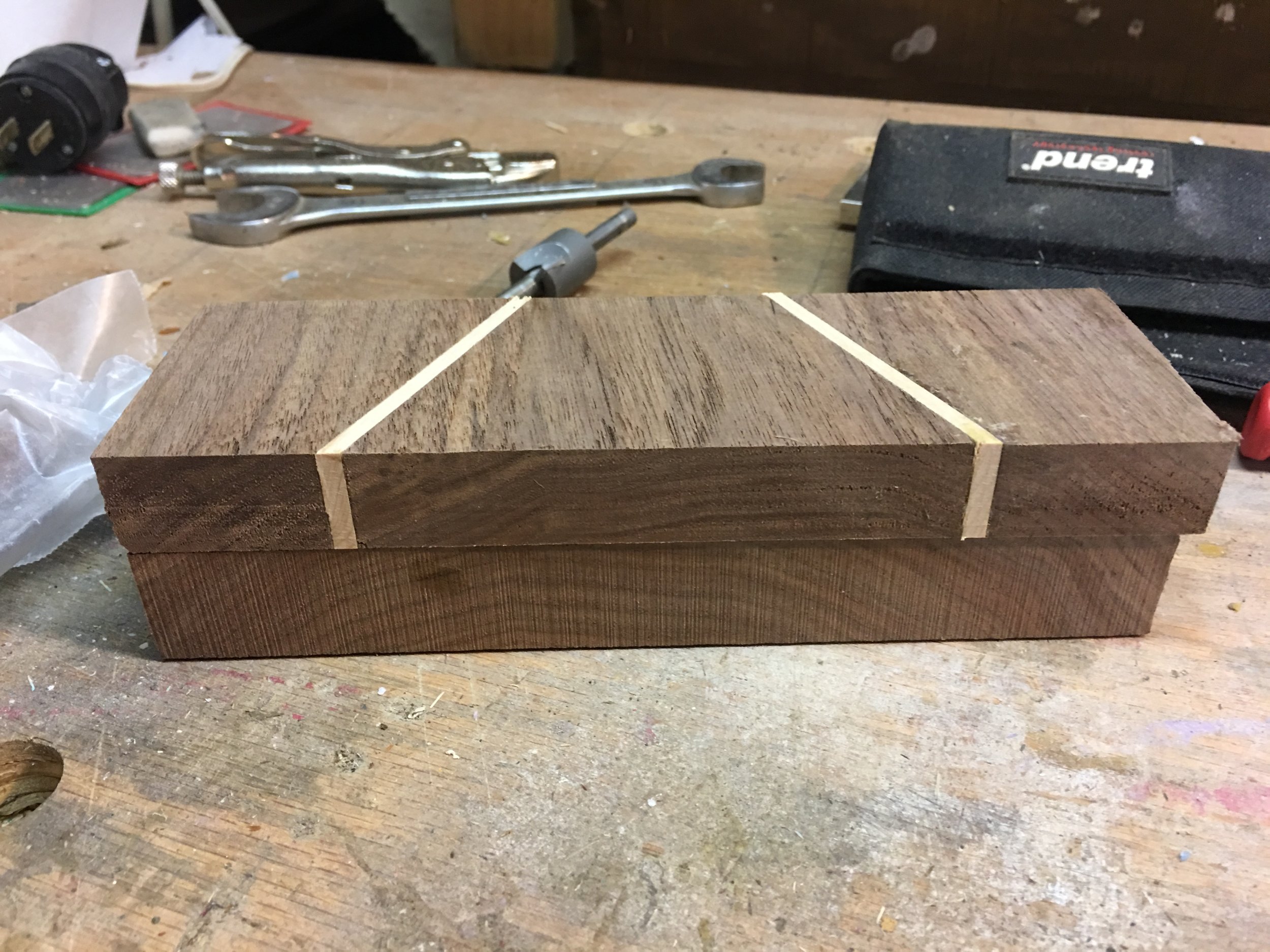 the box squared as best as possible. (i didnt use the planer in the very begining - too much snipe). Just before massive sanding job was undertaken.
