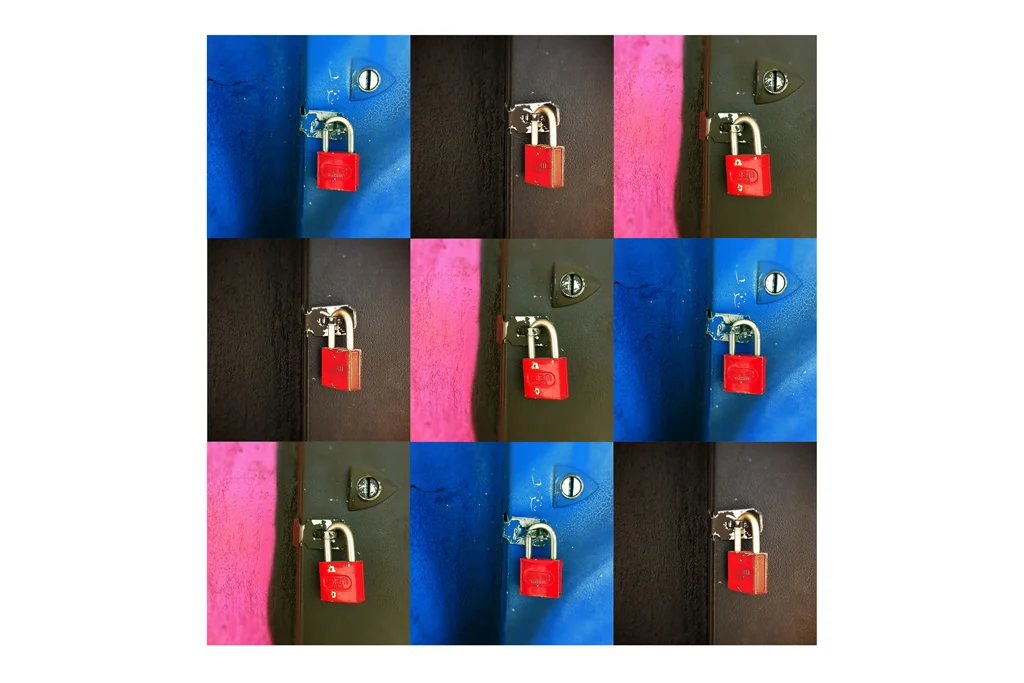 A SETE CHAVES _ 100 x 100 cm, assemblage, fotografia.