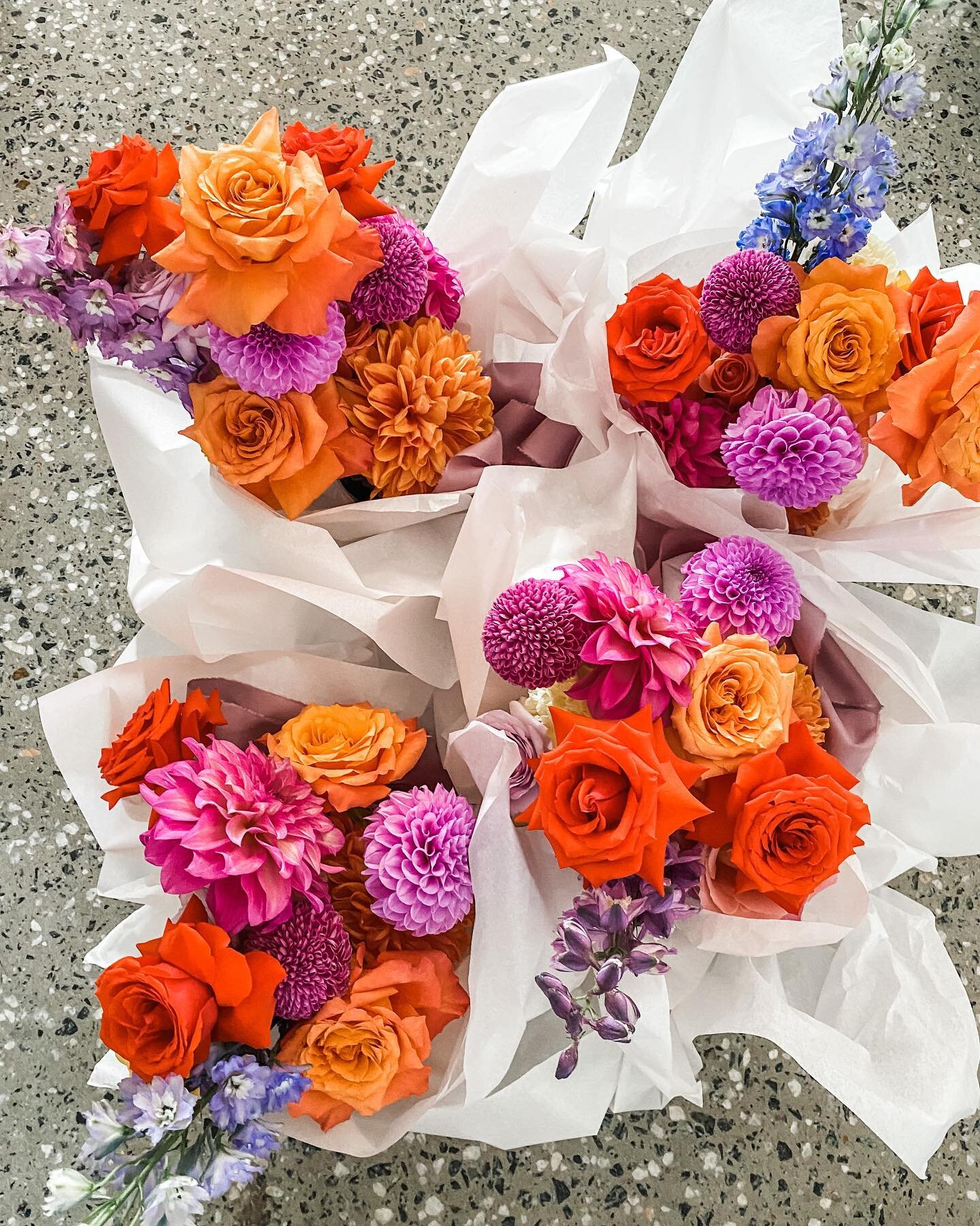 Bridesmaid&rsquo;s bouquet delivery 🧡
