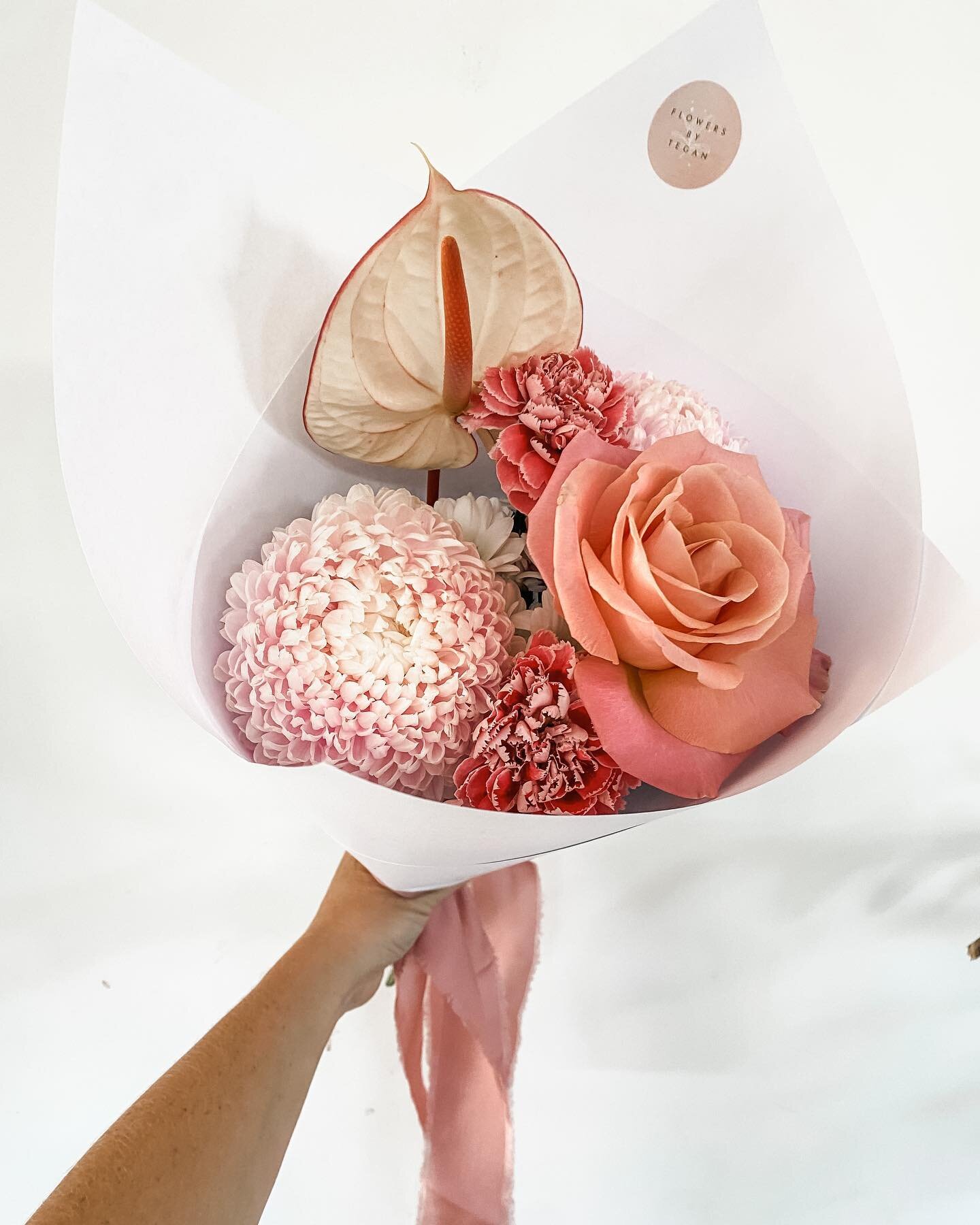 The petite posy 🤍 

Send your special person the perfect little posy this Mother&rsquo;s Day. 

Plan ahead and pre-order our Mother&rsquo;s Day collection 

Limited availability so we recommend pre-ordering to secure your Mother&rsquo;s Day flowers.