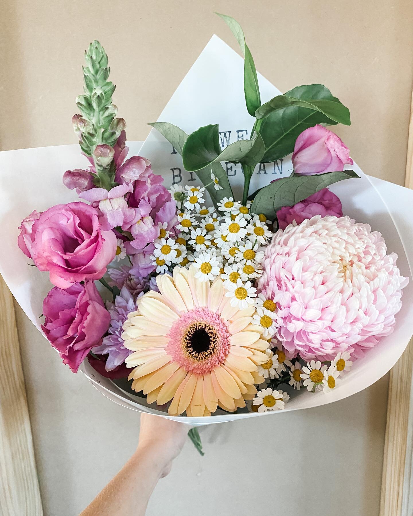 CONTACT US — Flowers By Tegan