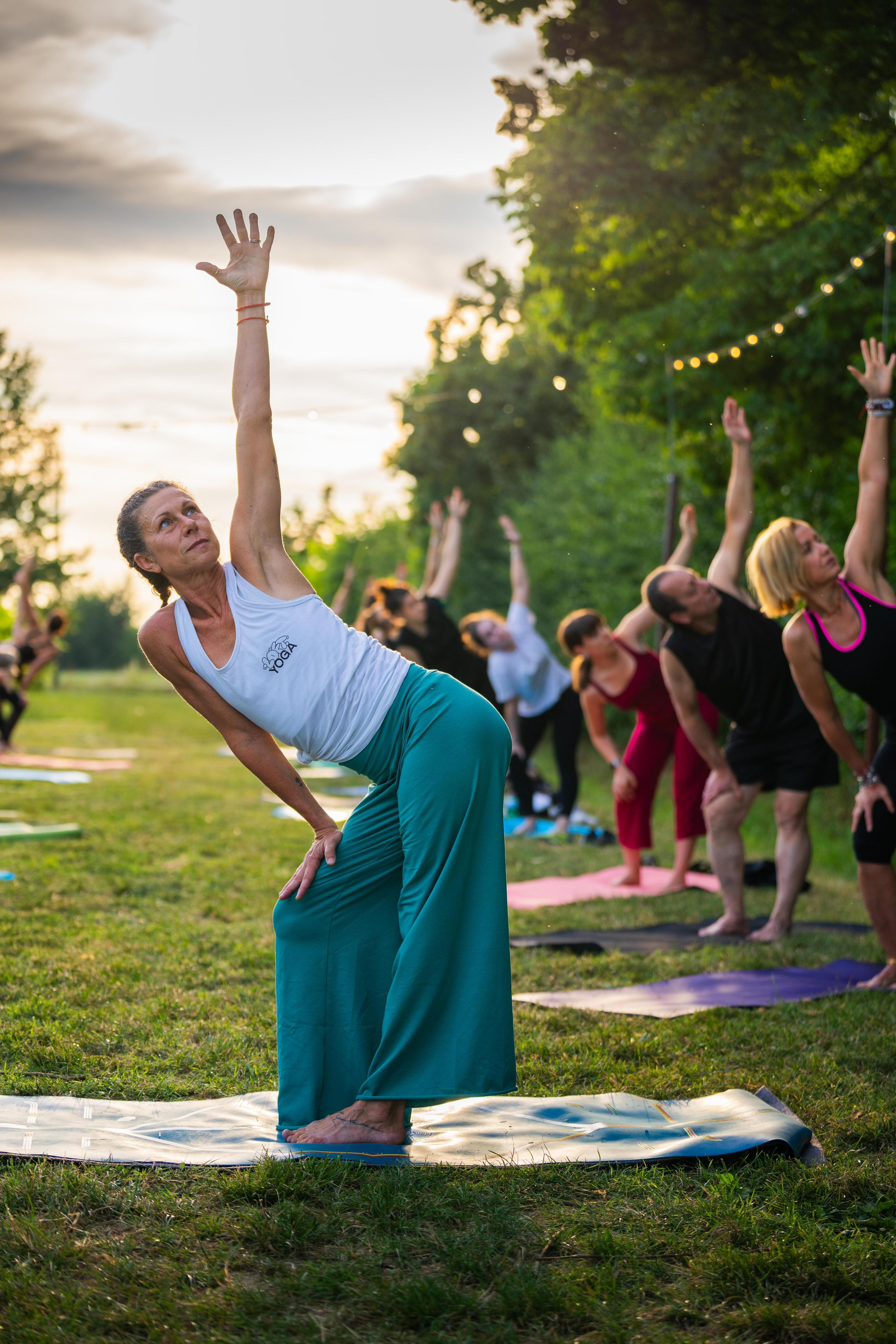 YOGA PIZZA &amp; BOLLICINE IN VIGNA