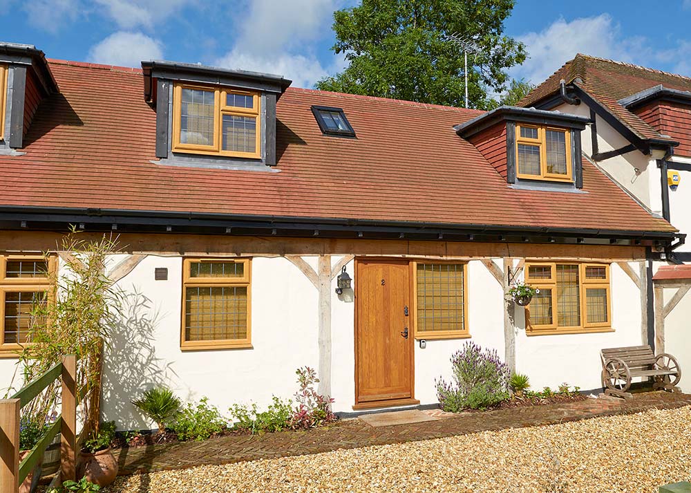 Cottage-2-front-door.jpg