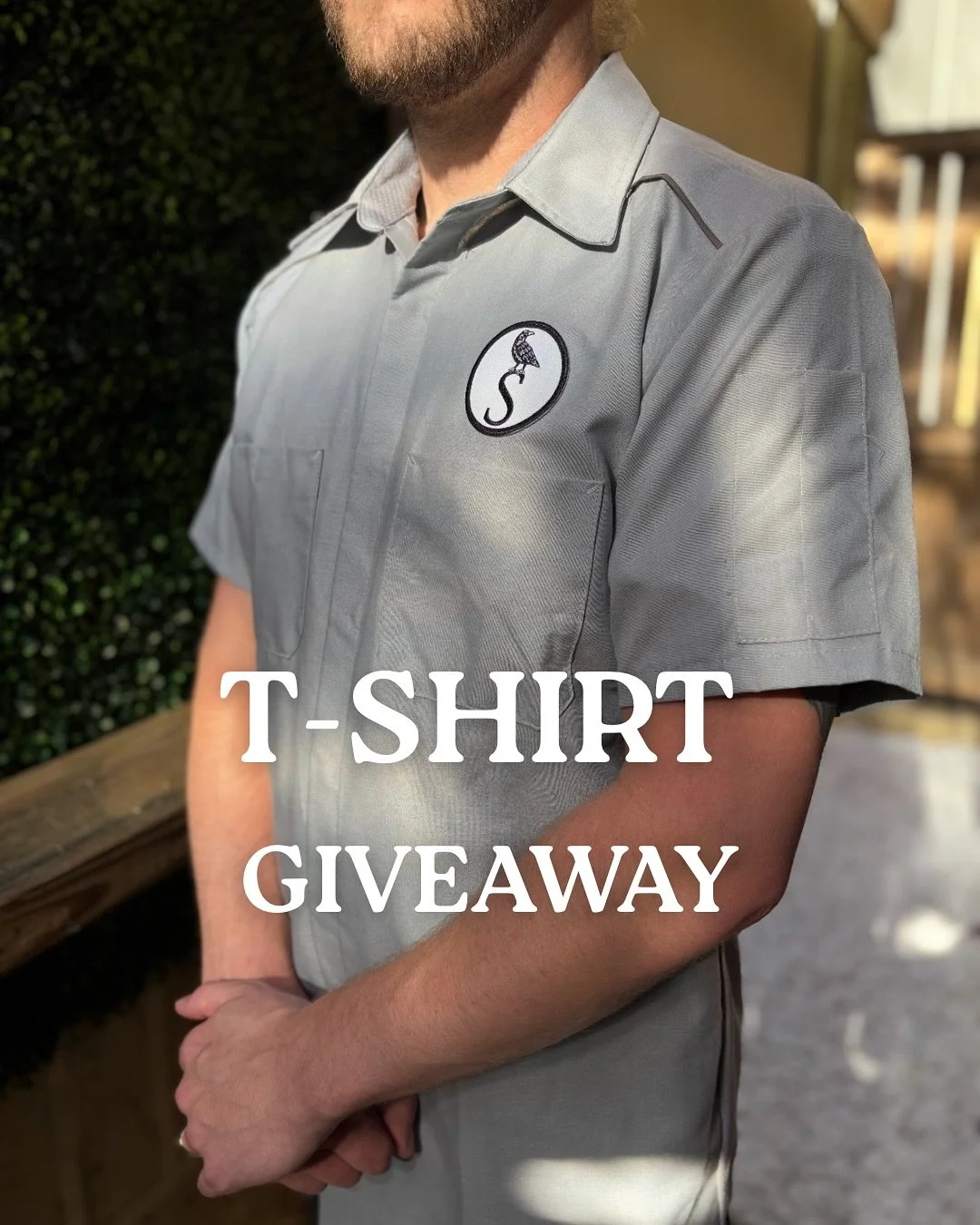 WE HAVE 2 GIVEAWAYS HAPPENING! 
Now until the end of October. 

👕✨ Want to win an exclusive E$ shirt online? Here&rsquo;s how:
1️⃣ You must already be following @E$
2️⃣ Tag a friend (bonus: repost for extra love)
3️⃣ DM us your favorite E$ pic 📸

A