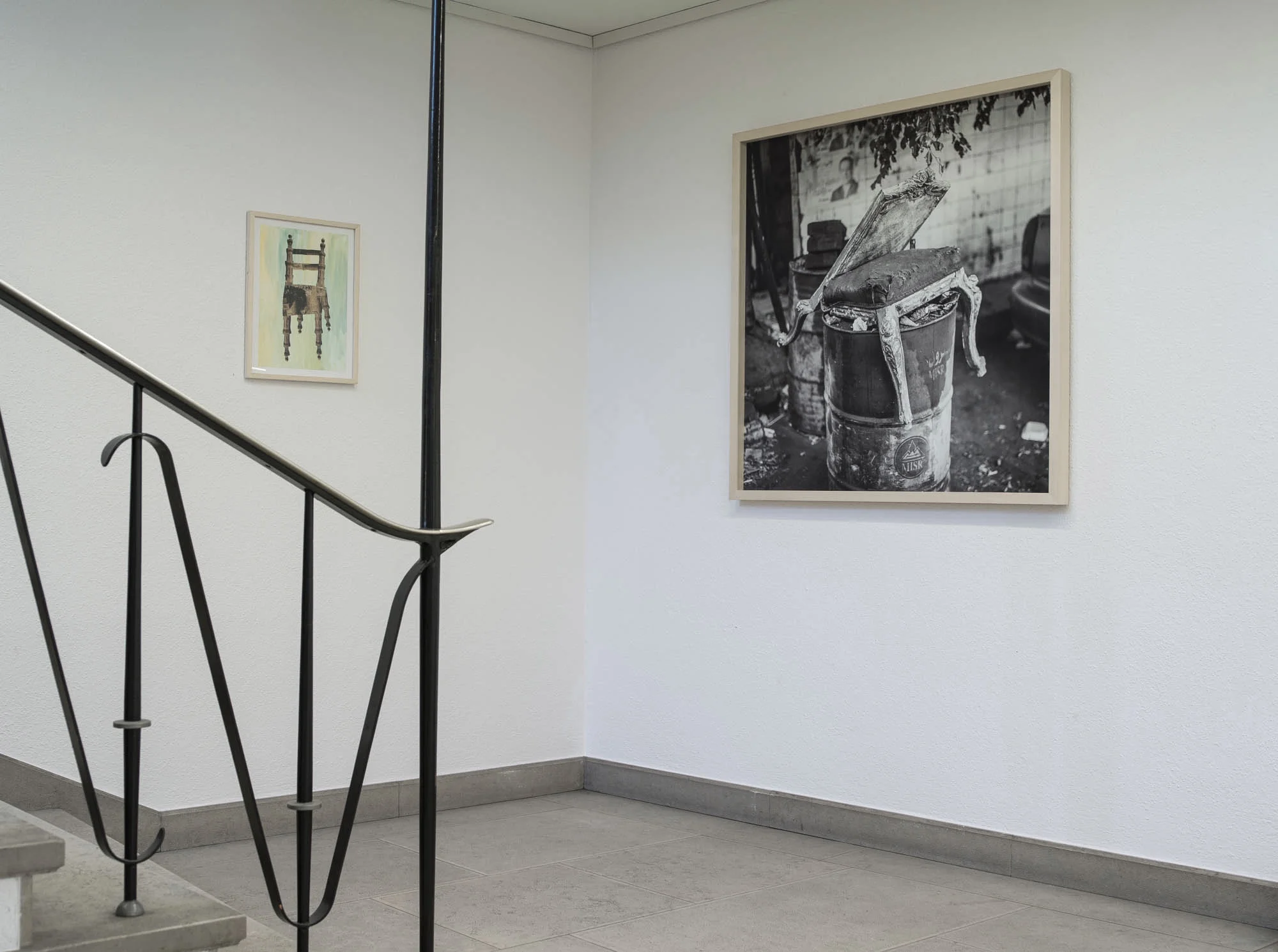 exhibition-rathaus-aarau-chairs-acrylic.jpg