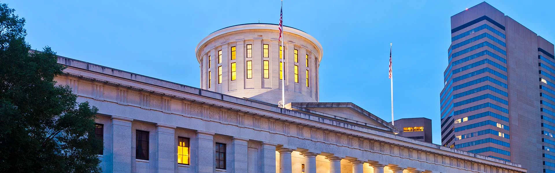 ohiostatehouse-dusk-banner.jpg