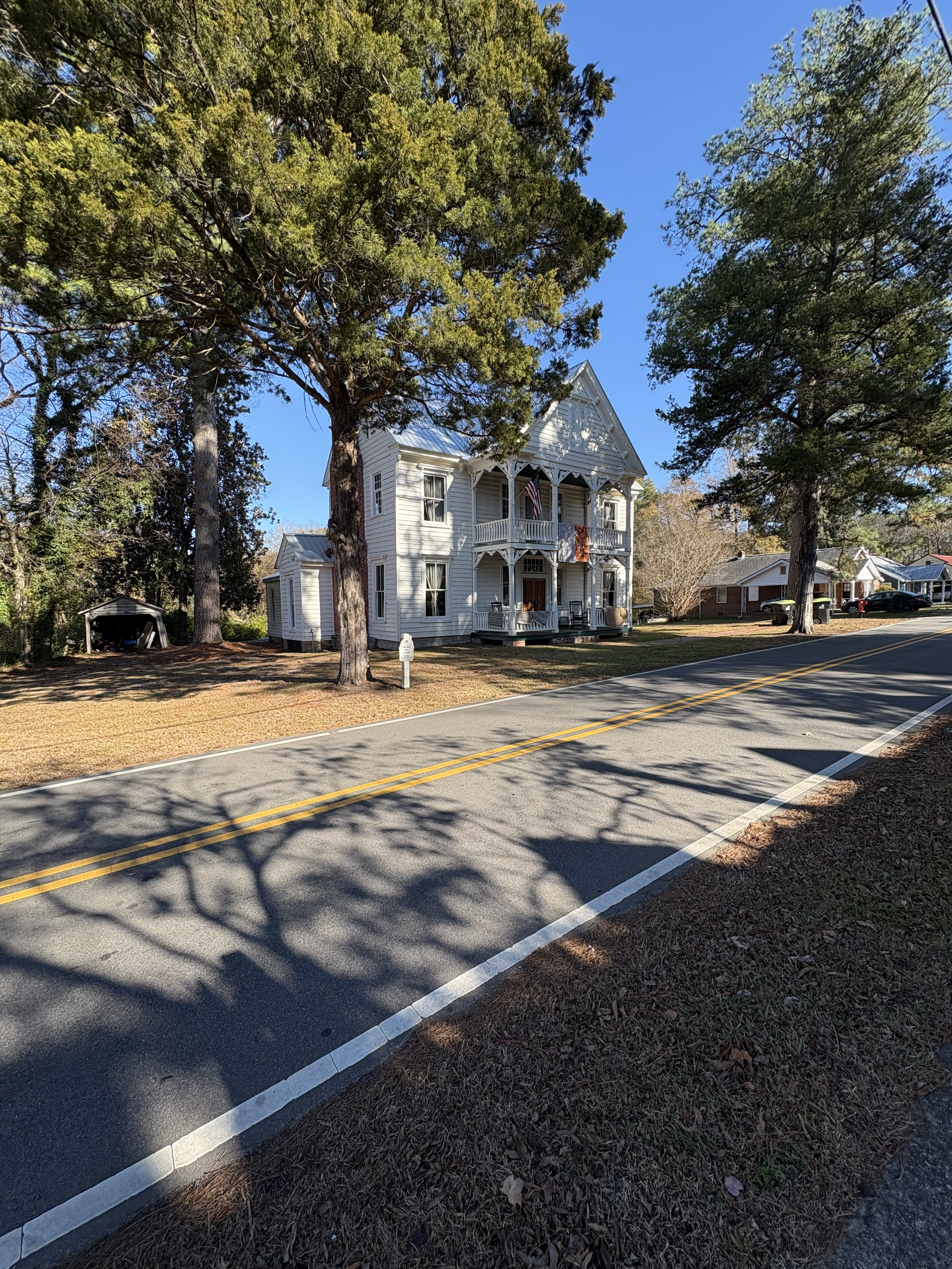 Why Traveling Professionals Are Choosing Historic Stays in Halifax, North Carolina