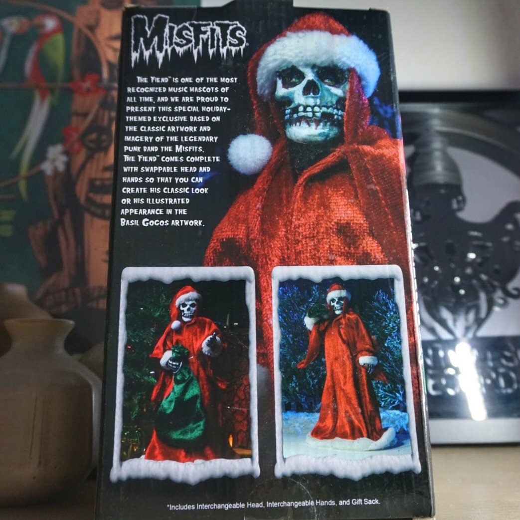 Misfits "Holiday Fiend 8" Clothed Action Figure