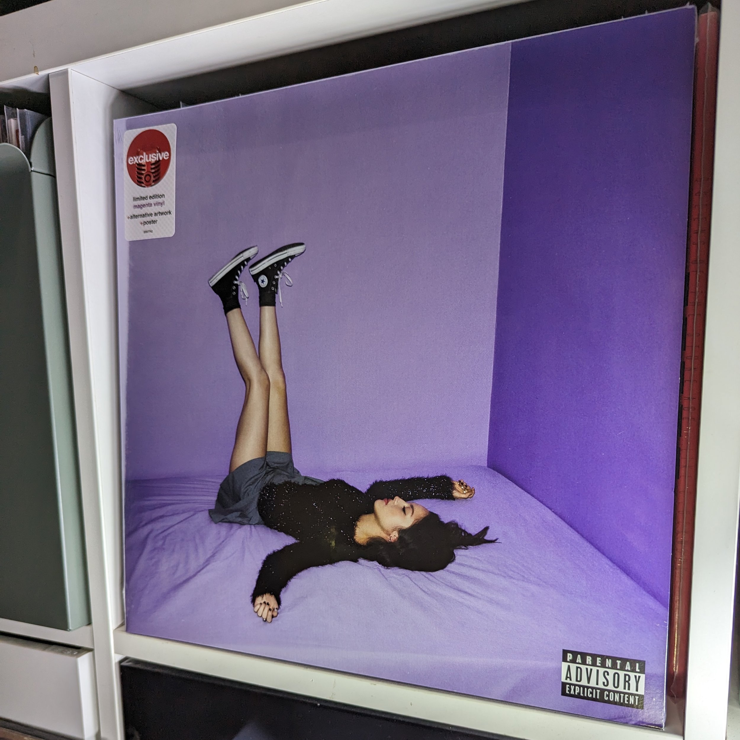 Olivia Rodrigo - GUTS (Opaque Magenta LP & includes Alt Cover + Poster)