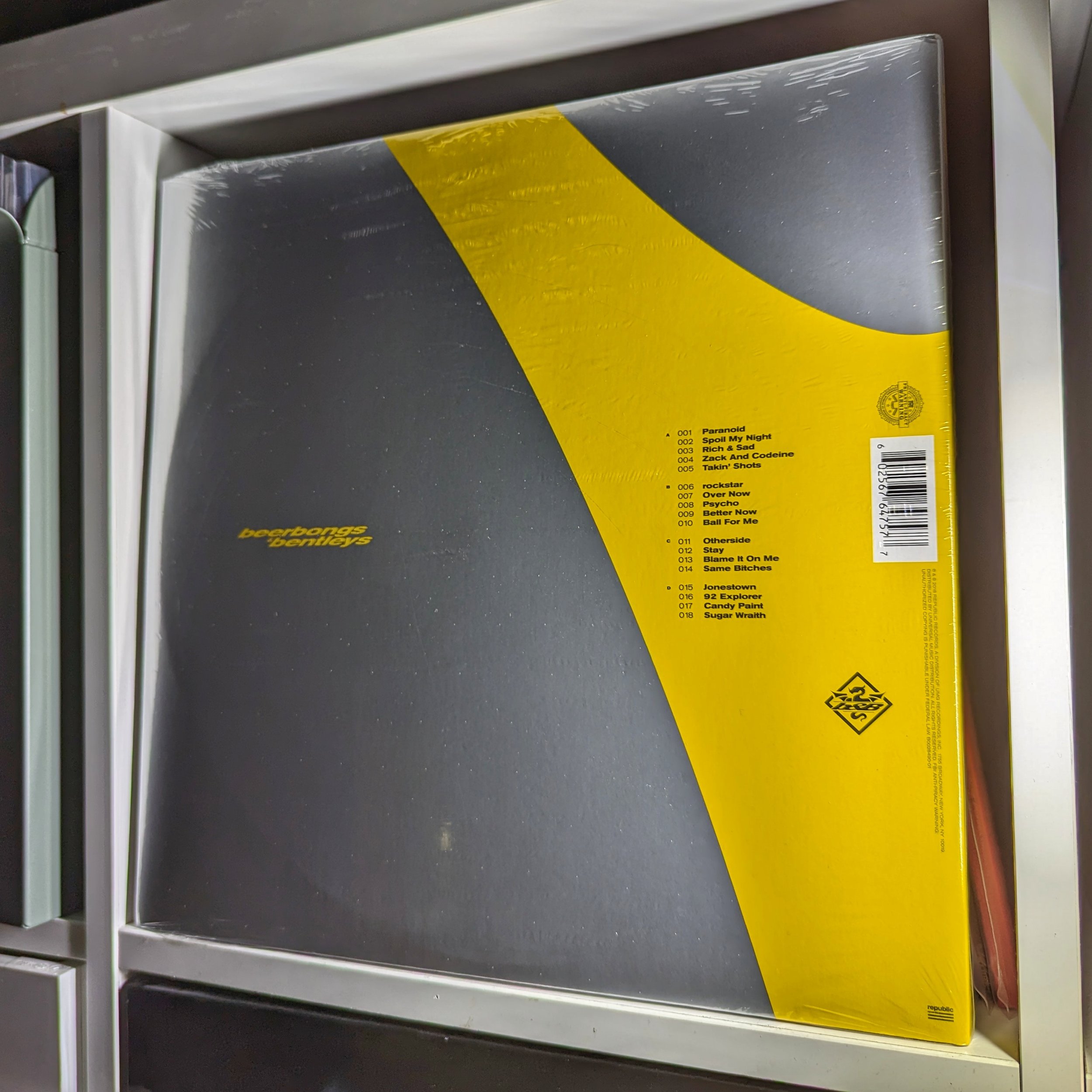 Post Malone - Beerbongs & Bentleys (clear vinyl)
