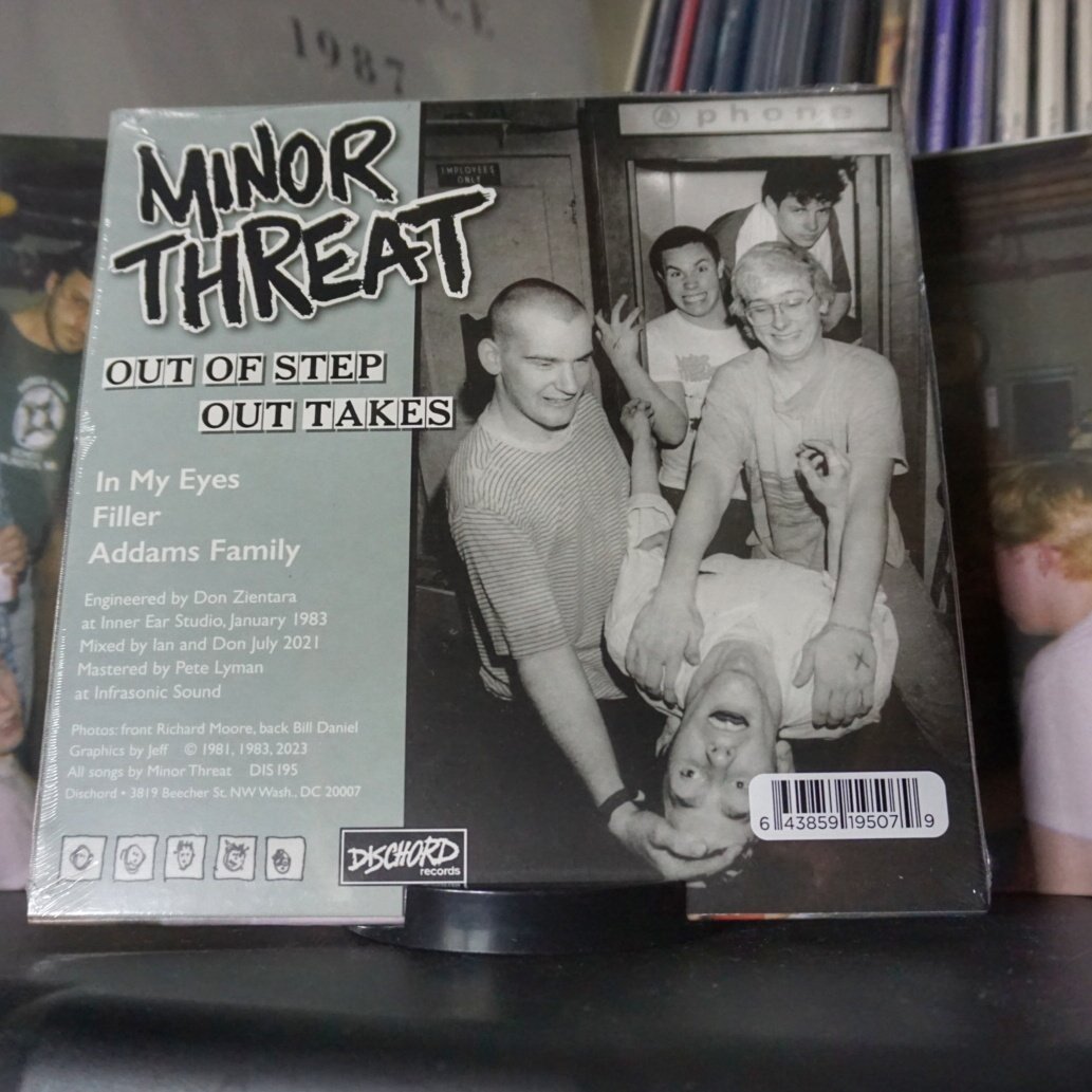 Minor Threat - Out of Step Outtakes (7 inch clear vinyl)
