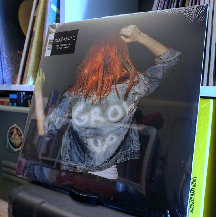 Paramore [Neon Green Vinyl] [Barnes & Noble Exclusive] by Paramore