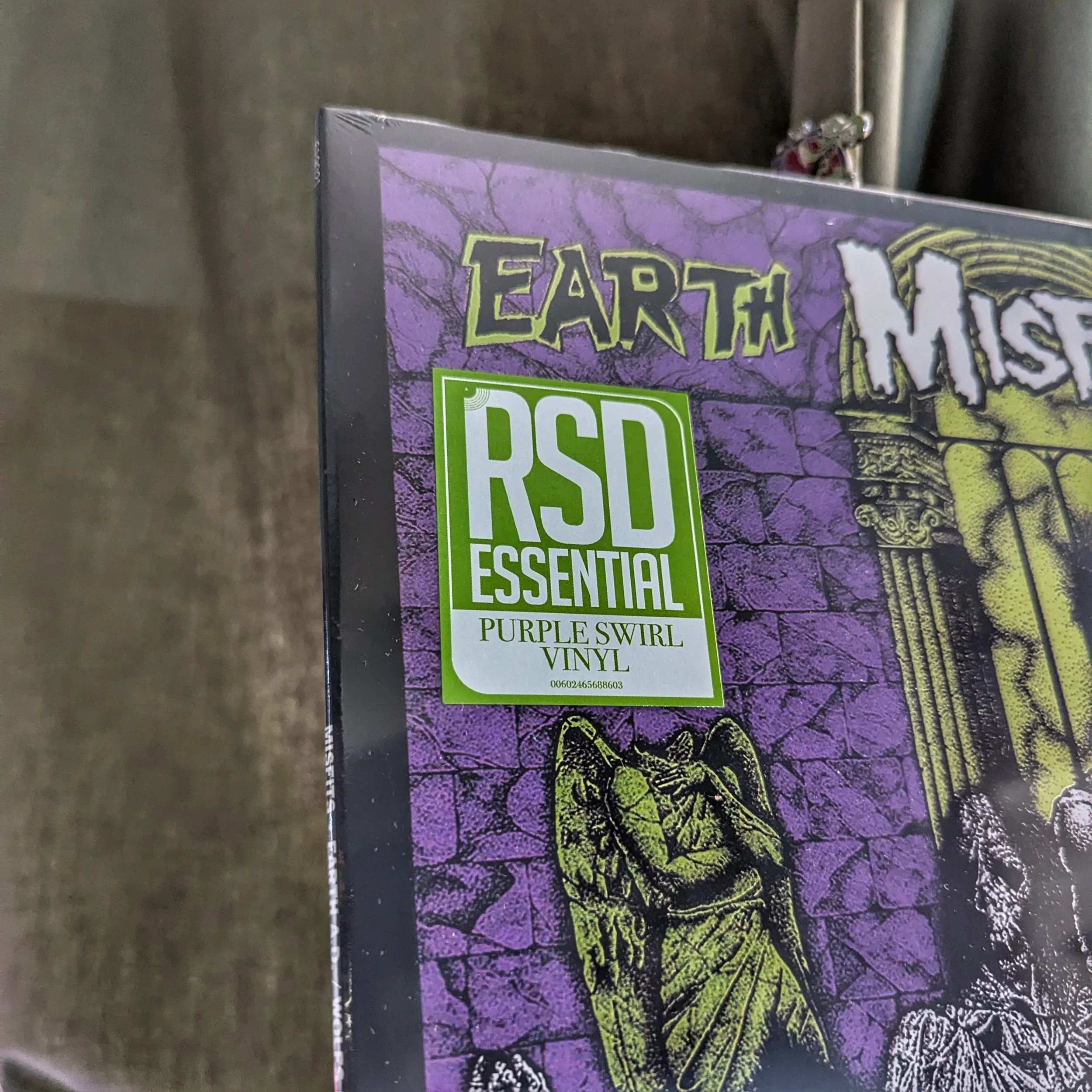 Misfits - Earth A.D./Wolfs Blood RSD Essential (purple swirl)