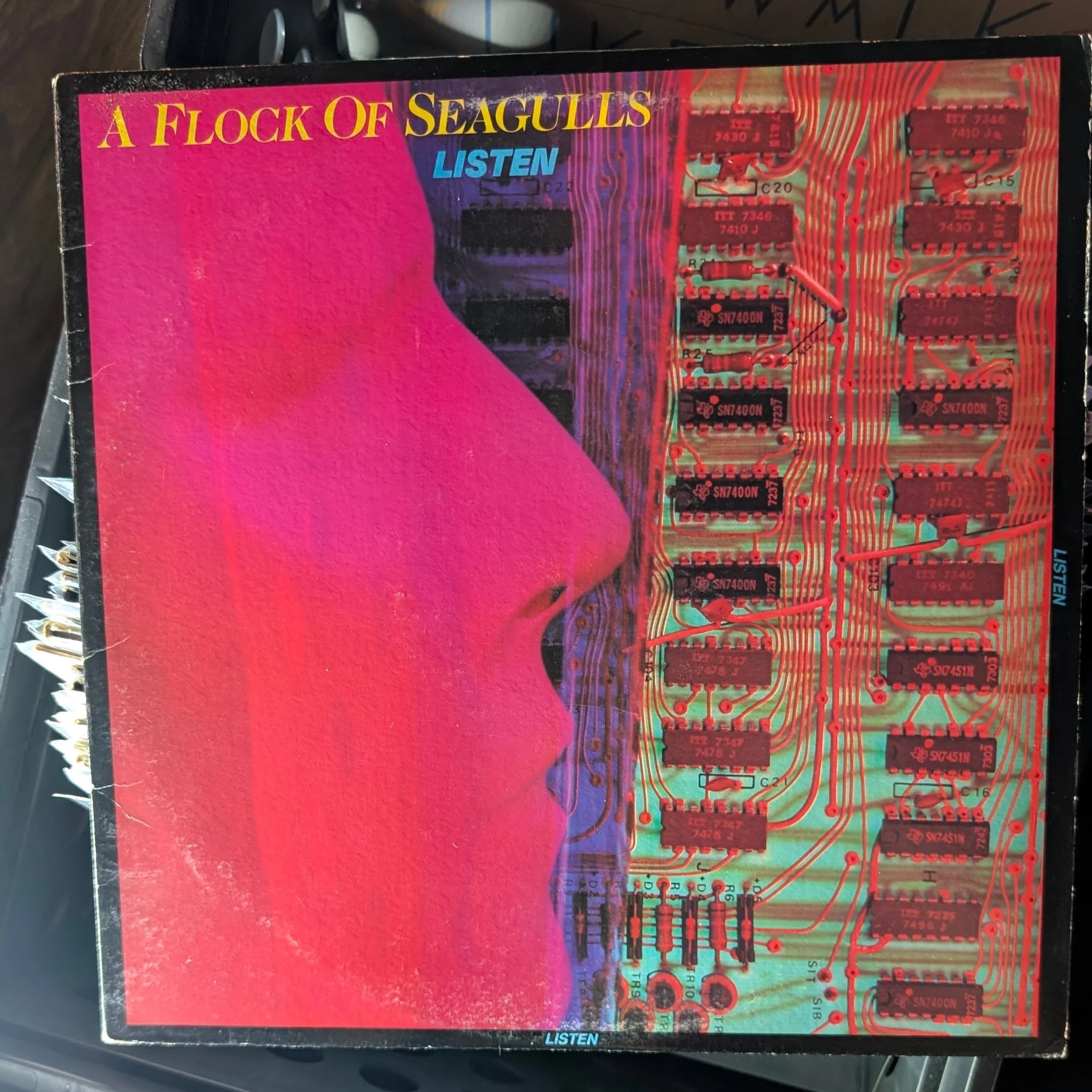 A Flock Of Seagulls – Listen (used)