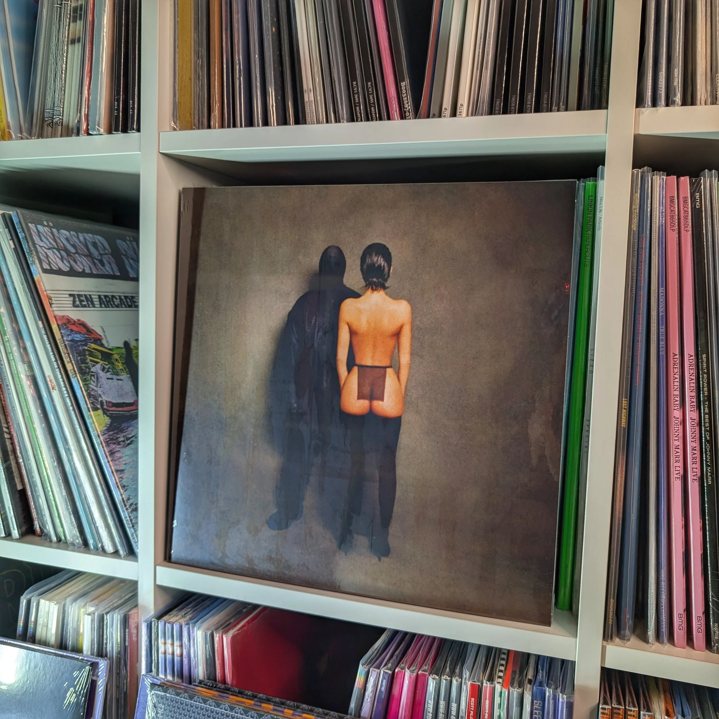 ¥$ - Vultures ( Kanye West & Ty Dolla Sign) 2LP brown & black vinyl