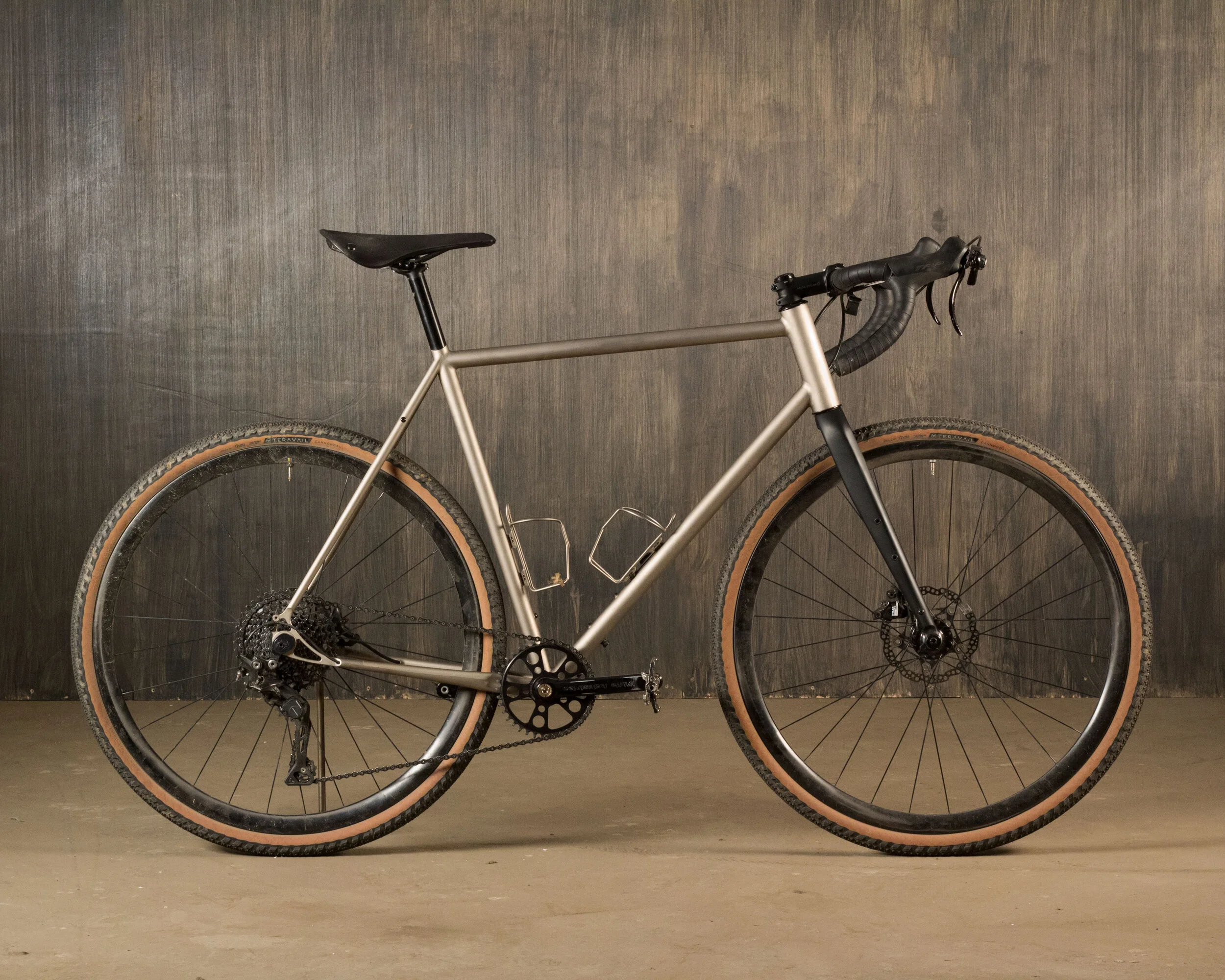 #015 - Allroad “Can Can Dancer"