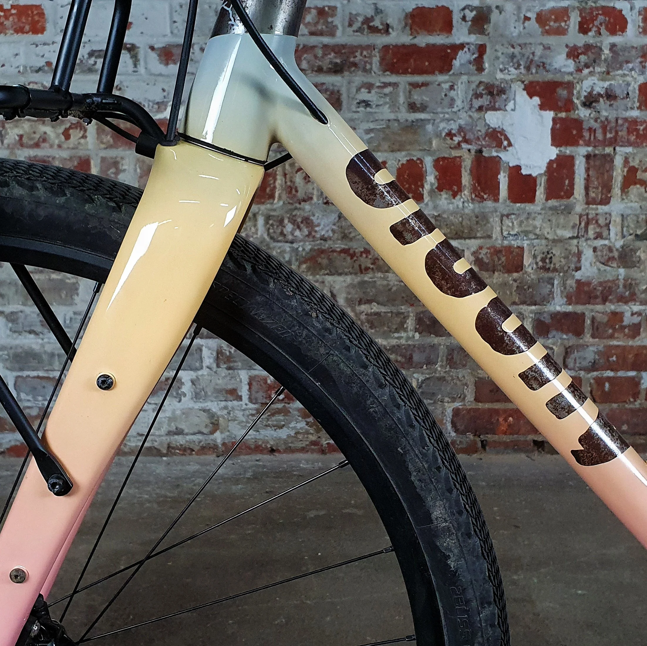 #053 - Travel Gravel