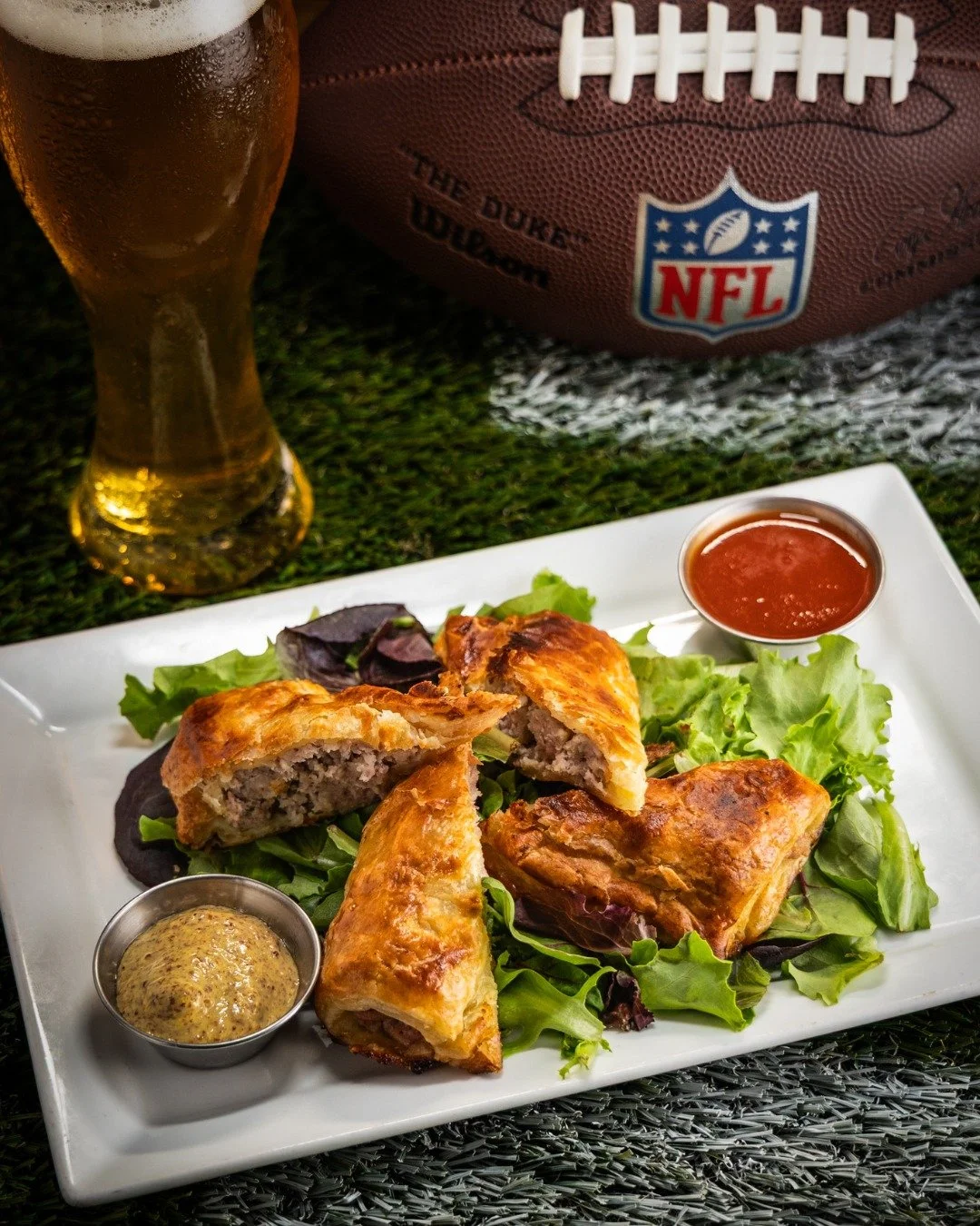 🏈 Football Deals at Hennessey&rsquo;s! 🏈 Sunday. Monday. Thursday. All game long.

🍀🥖 Savor the flavors of Ireland with our Irish Sausage Rolls! 

🍔 $8 Appetizers &mdash; Dublin Sliders, 10pc Wings, Sausage Rolls, Pub Nachos, Irish Nachos
🍻 $6 