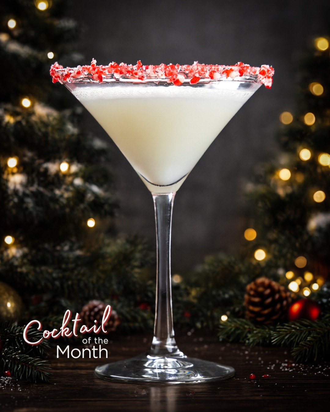 🍸✨Cocktail of the Month: White Chocolate Peppermint Martini ❄️🍸 

Stoli Vanilla, Mozart white chocolate vanilla cream liqueur, peppermint schnapps, and a crushed candy cane rim. A little sweet, a little festive, a little dangerous. Winter in a glas