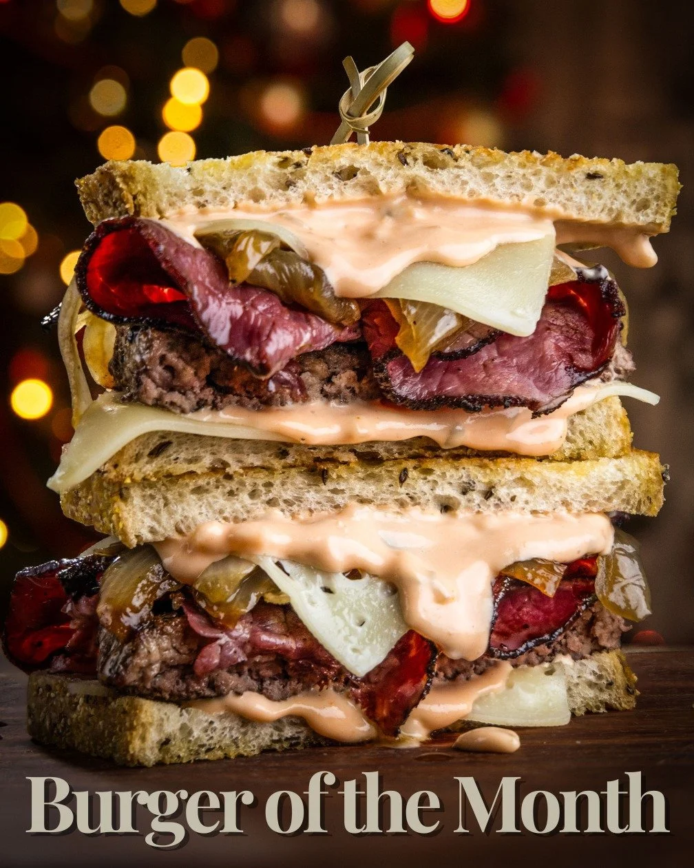 🔥🍔Burger of the Month &ndash; Evette&rsquo;s Pastrami Melt🍔💥

Juicy burger patty stacked with grilled pastrami, Swiss, grilled onions, toasted rye, and 1000 Island. A whole lot of comfort between two slices of rye🤤💚

✨ Two Timin&rsquo; Tuesdays