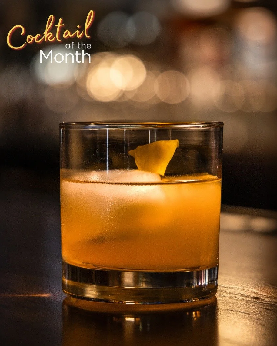 🥃✨ Cocktail of the Month: Bourbon &amp; Honey 🍯 
 
Woodford Reserve, fresh lemon juice, honey water, and simple syrup. Smooth. Balanced. And way easier to drink than you planned. 
 
#HennesseysTavern #IrishBar #IrishPub #50thAnniversary #CheersTo50