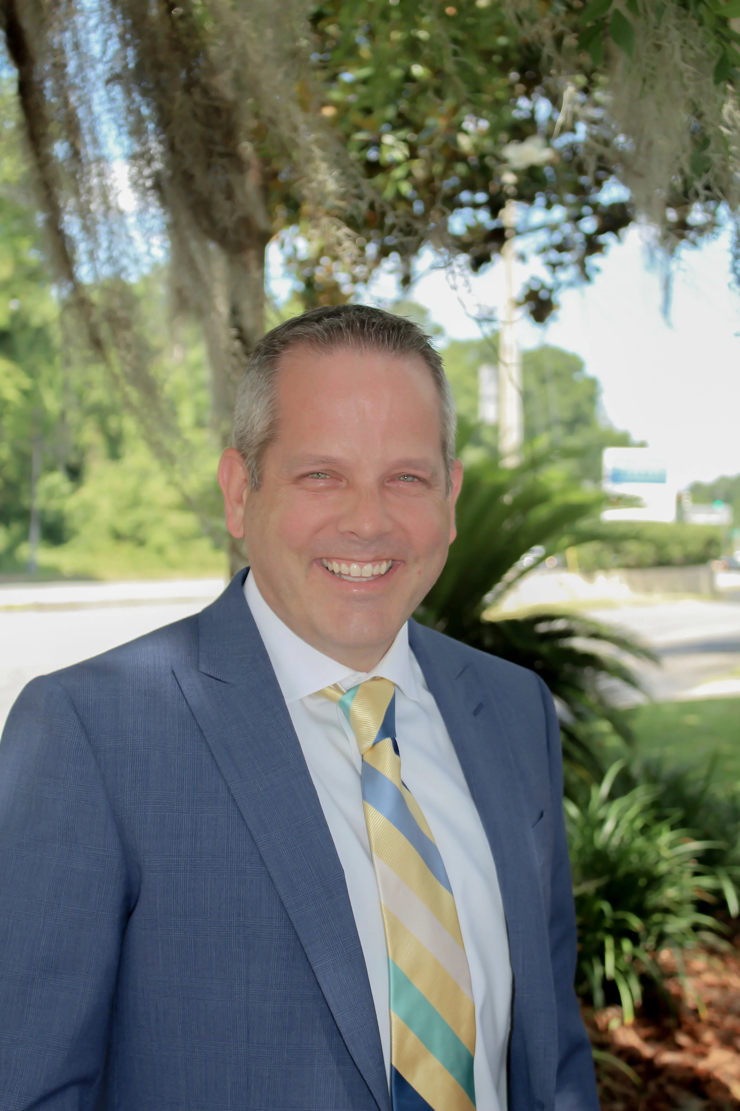 The Ronald Lawrence Group, Gainesville Florida. - "Helping people buy and sell businesses, confidentially and professionally." -