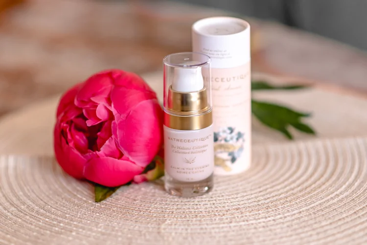 Laughlin Sunscreen A Derm’s Favourites: Coping with COVID-19 and my daily routine By: Dr ...