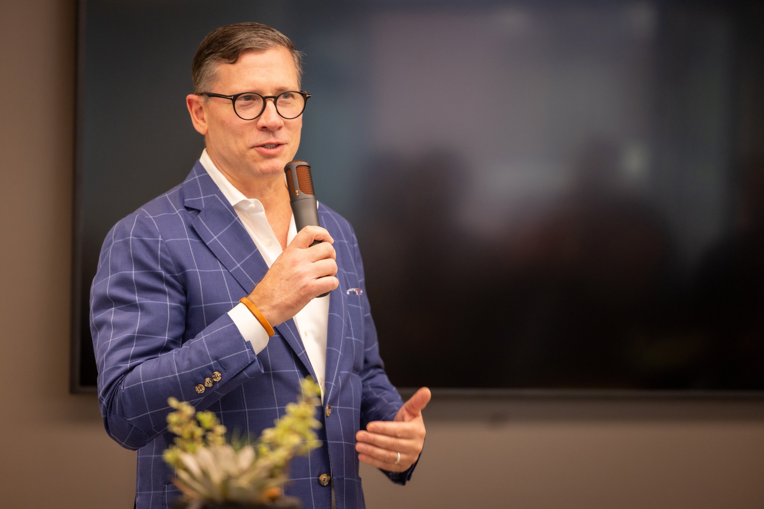 LKPHOTO_GregFogg_OFFICEBOOKLAUNCH__085.jpg