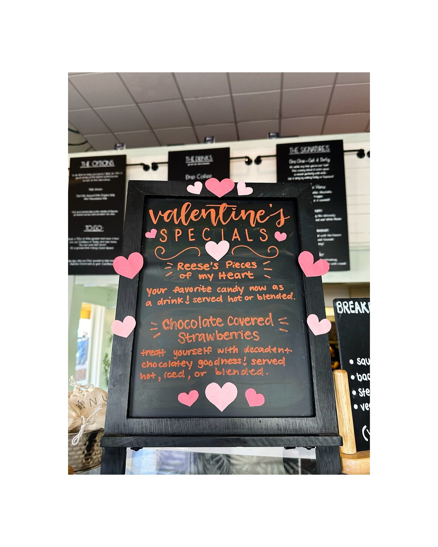February is only a couple of days away, and our Valentine&rsquo;s Day &hearts;️ Specials are here! #homesweetHonu 

#coffeeshop #scvsmallbusiness #scvfoodies #honucoffeeshop #coffeelover