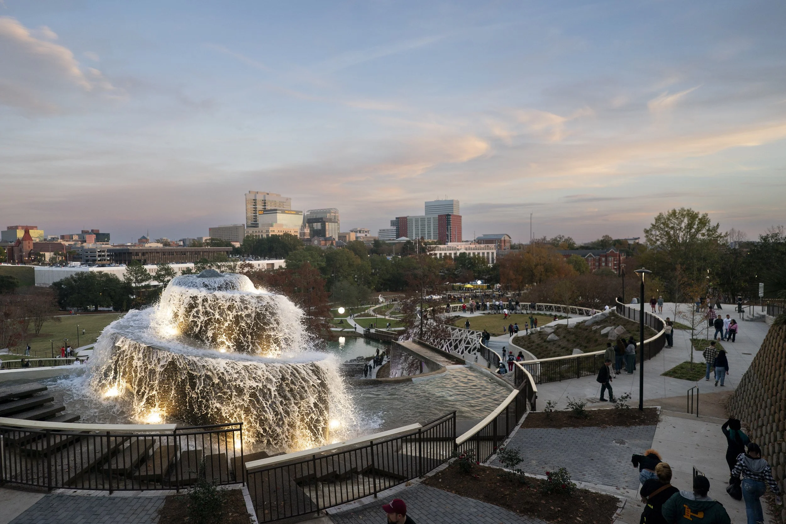 Free Use Photos columbia sc skyline finlay park 0051.JPG