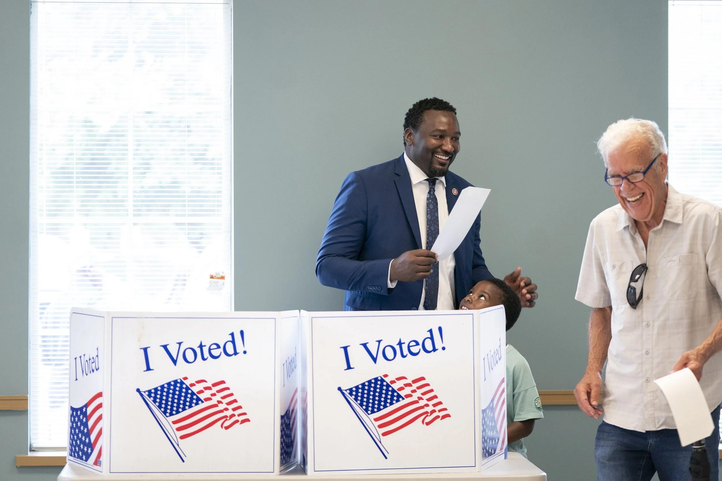 Jermaine Johnson casts his vote