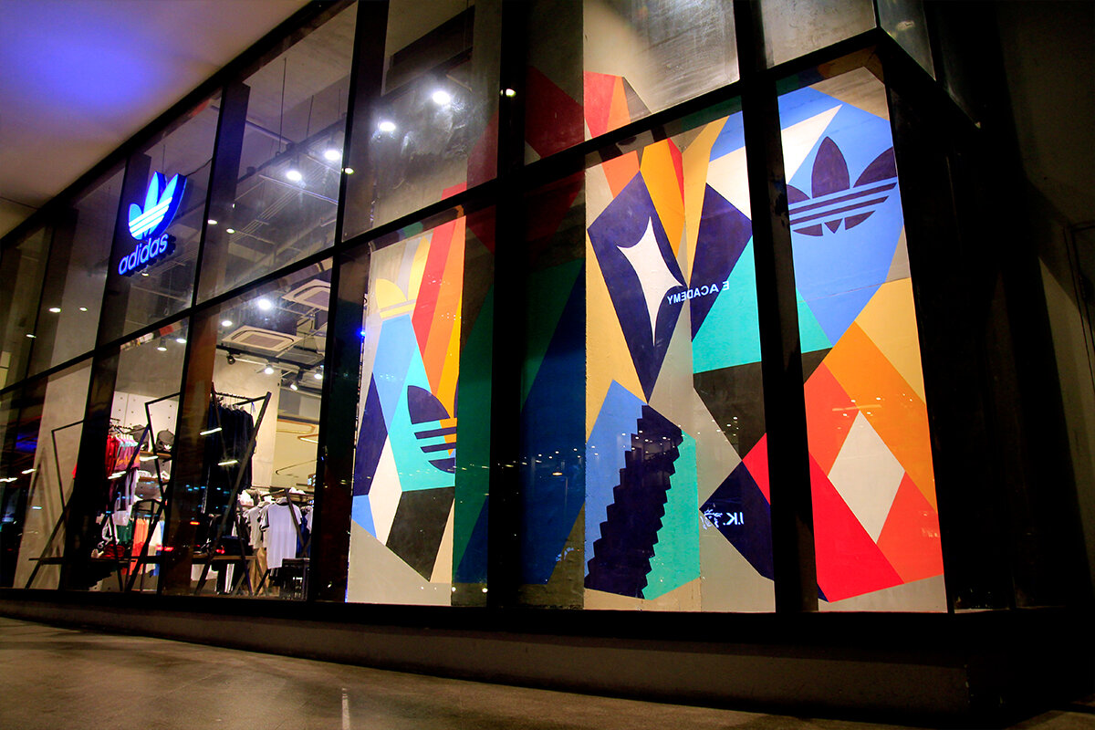 adidas uptown mall