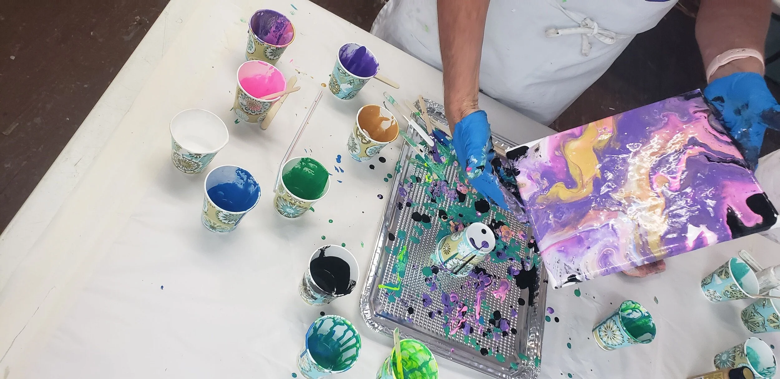 PAINT POUR SESSION