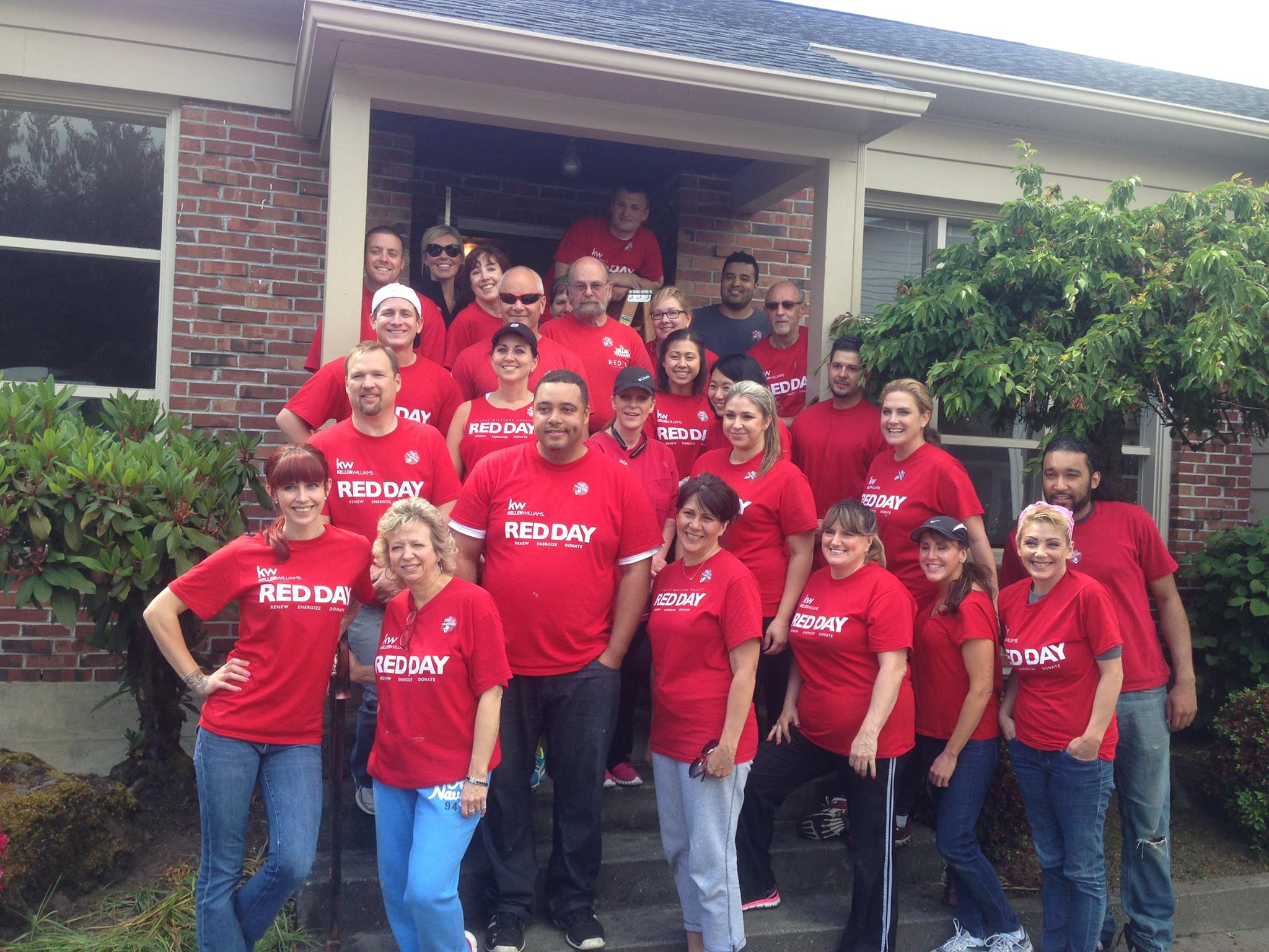 Keller Williams May 2015.jpg