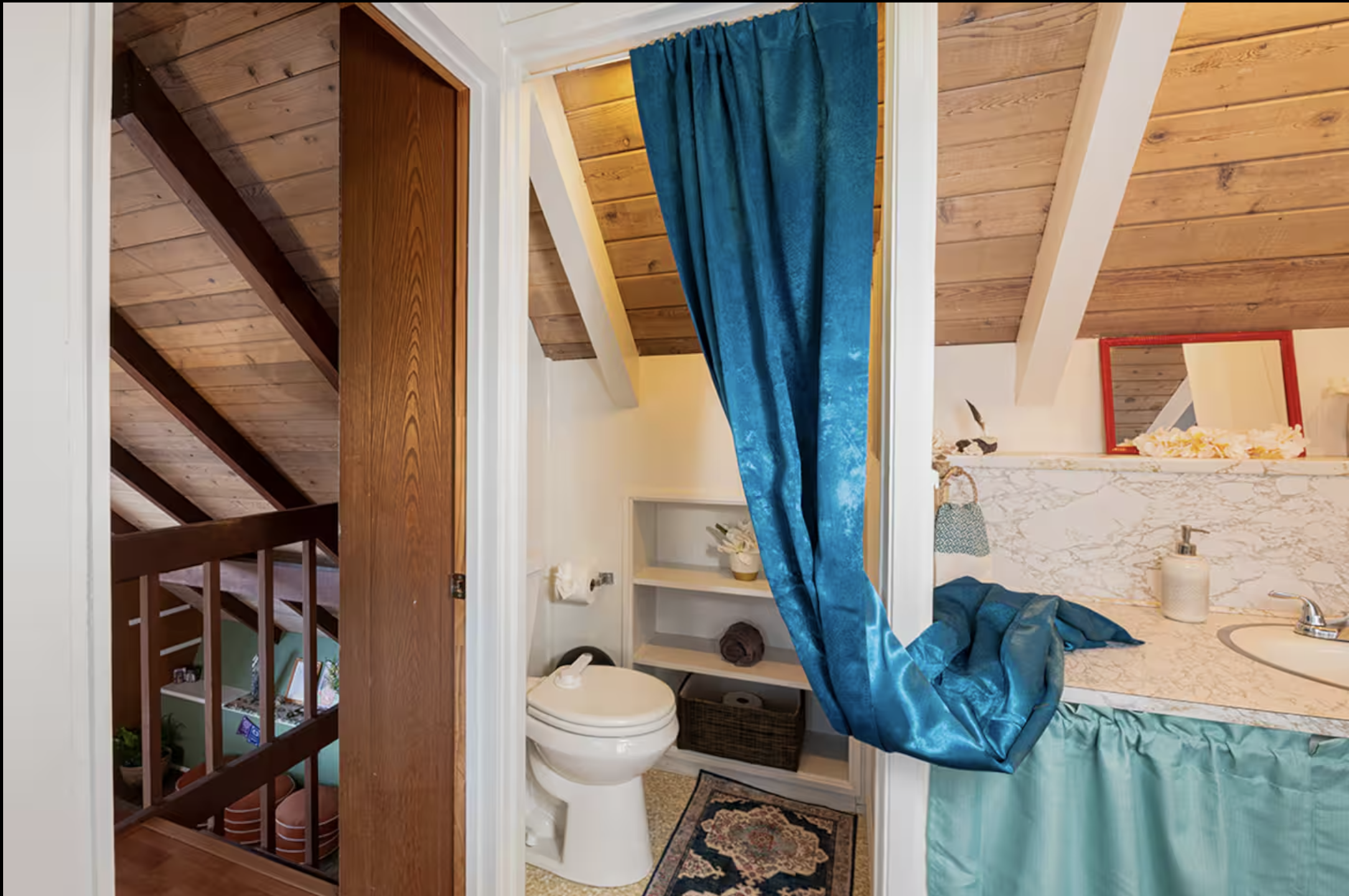 half bath queen room.png